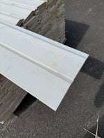 Paket Ytterpanel Enkelfas Halvspont 22x120mm, 221st 4.50m Grundmålad