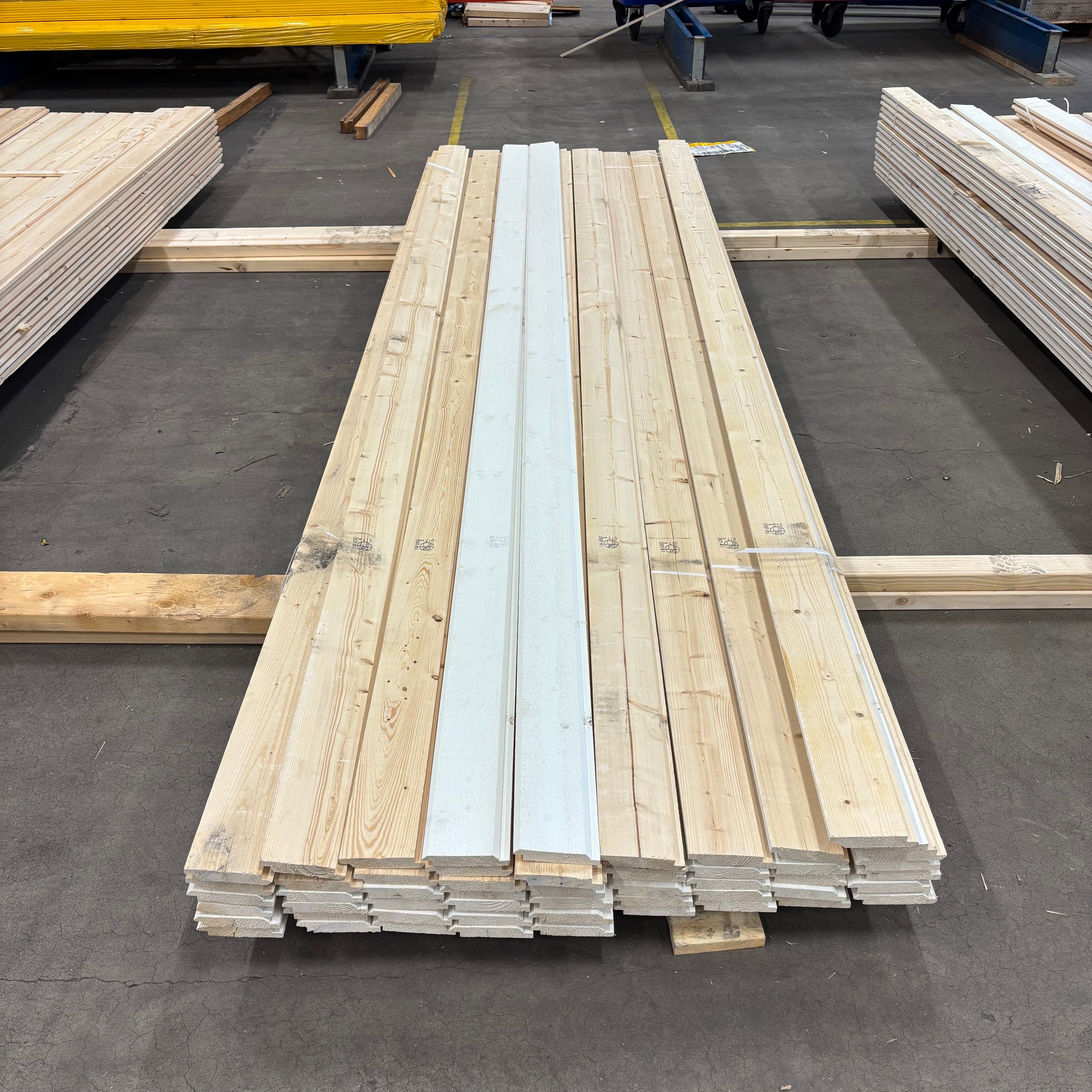 Paket Ytterpanel Dubbelfas Fals 22x120mm 3,60m – 55 st (gran, grundmålad vit)