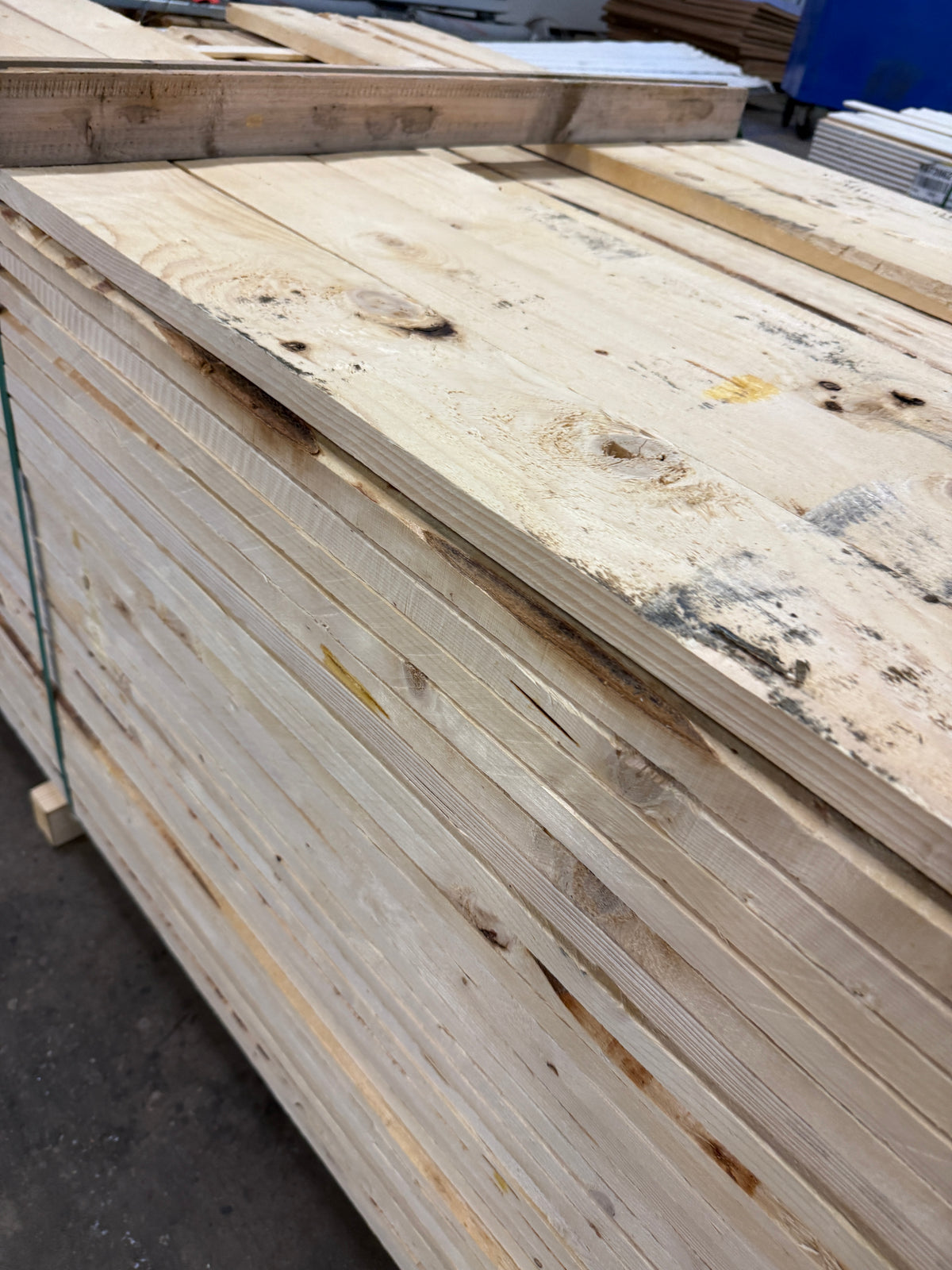 Paket Råsågade Brädor 22×125 mm – (2,40–3,60 m) – 246 st