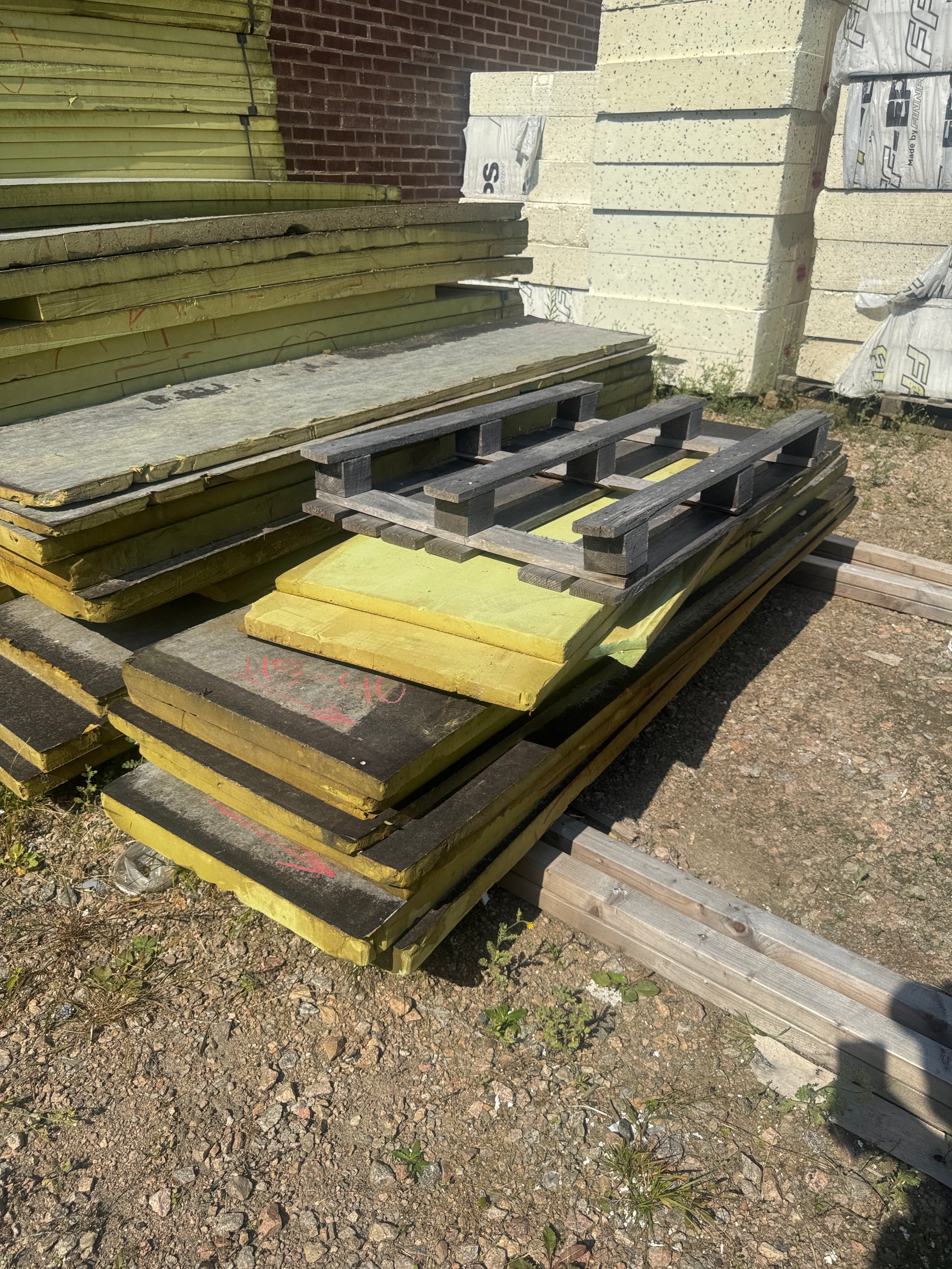 Parti PIR-isolering 2400x590mm ca 70 skivor