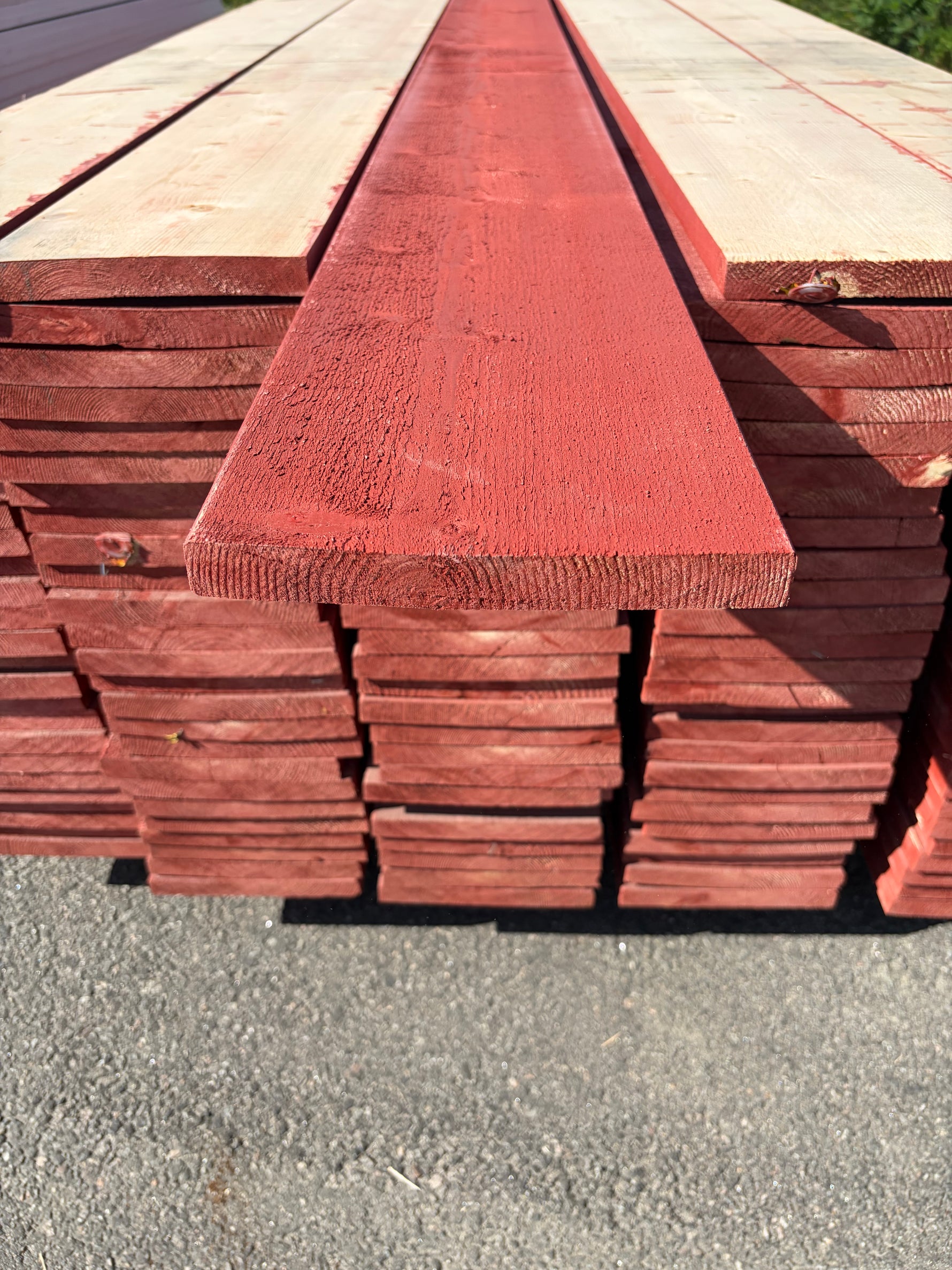 Paket Finsågade Brädor 22x195mm, 125st 5.40m Grundmålad
