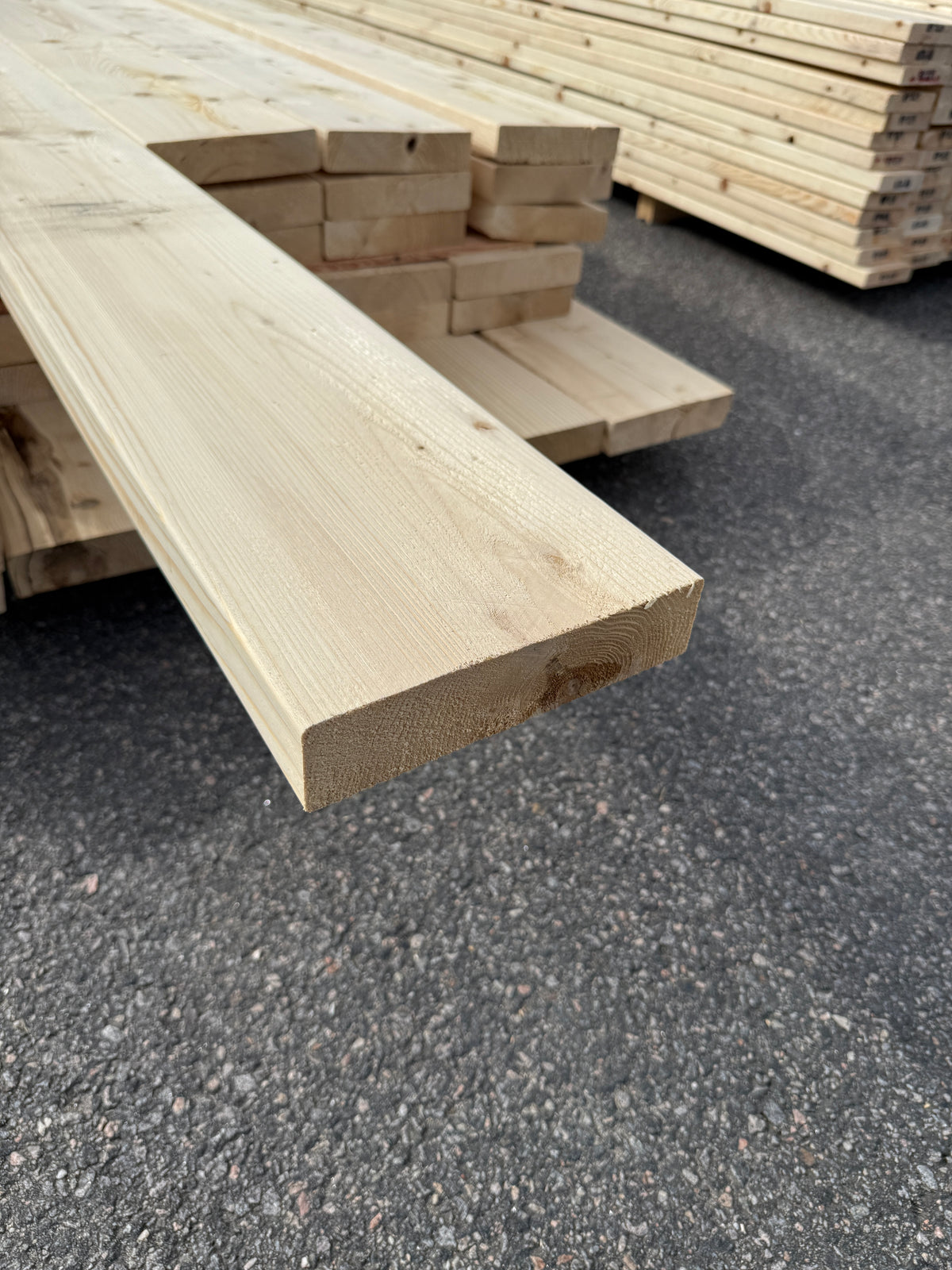 Paket Reglar 45x195mm Gran 5.10-5.40m (mögel/fuktskadat)
