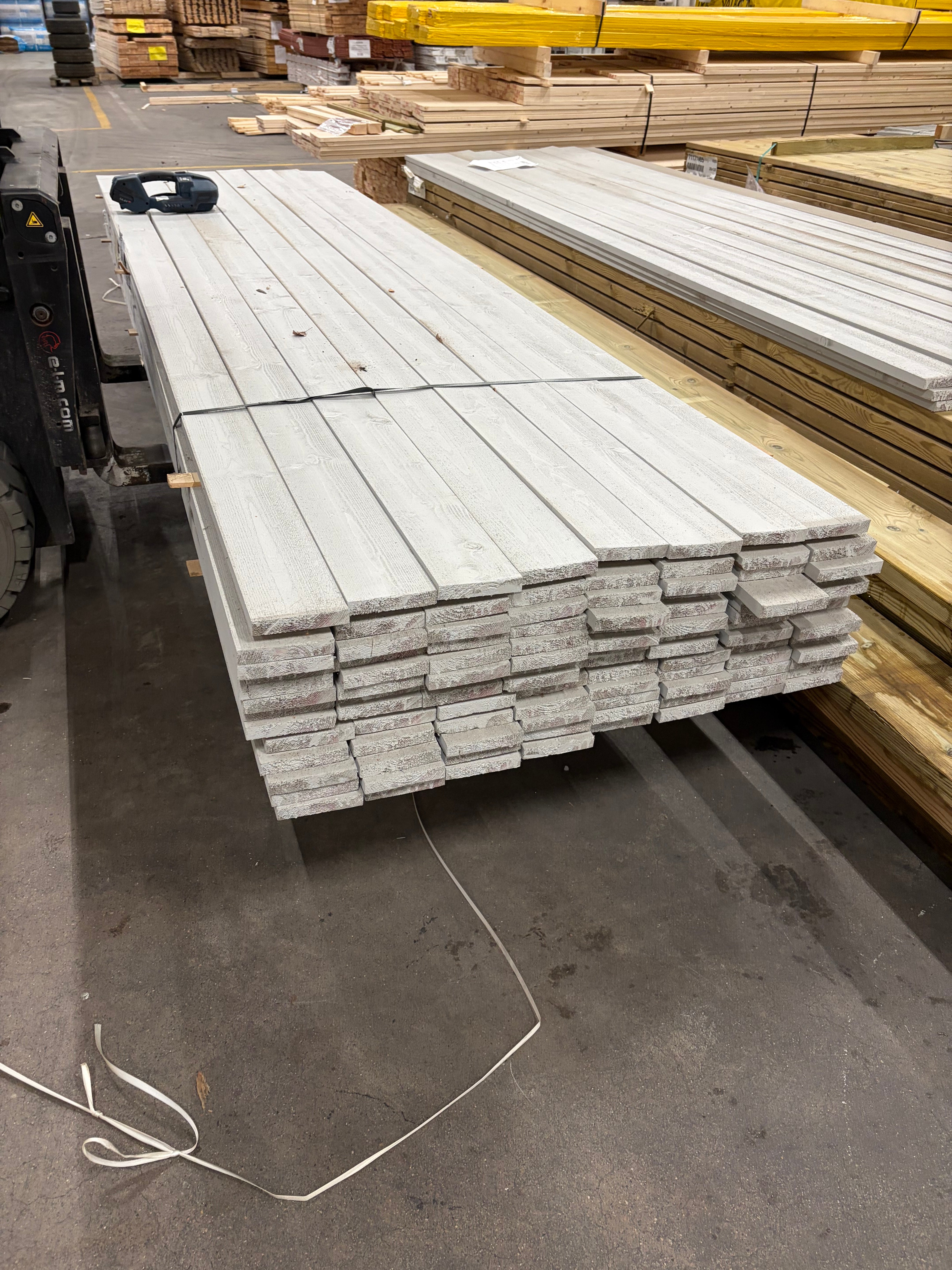 Paket Finsågad Bräda 21x120 mm – 104st (3,90 m, Målad NCS S 3000-N)