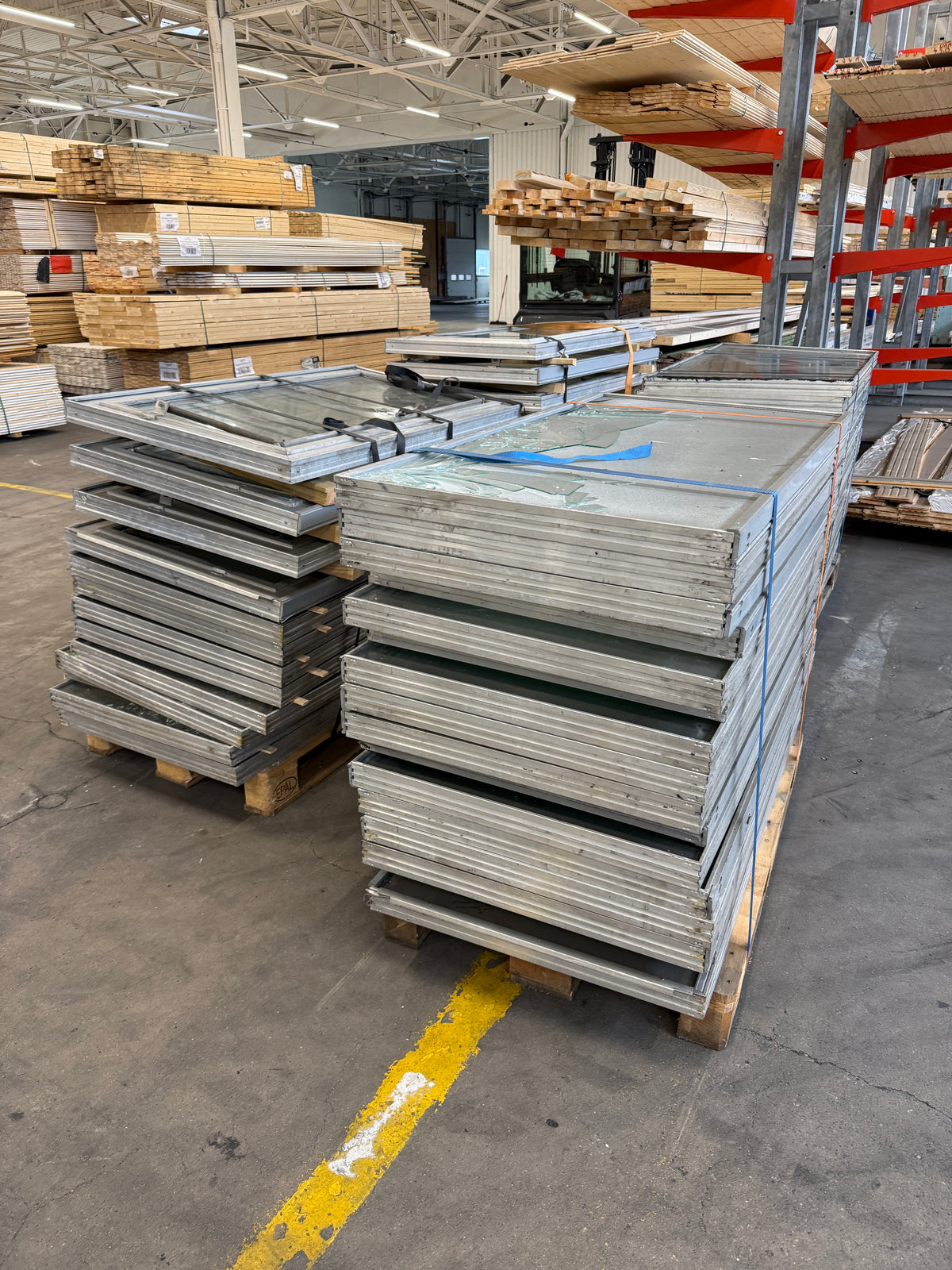 Parti Aluminiumfönster – 55 st (3- Glas)