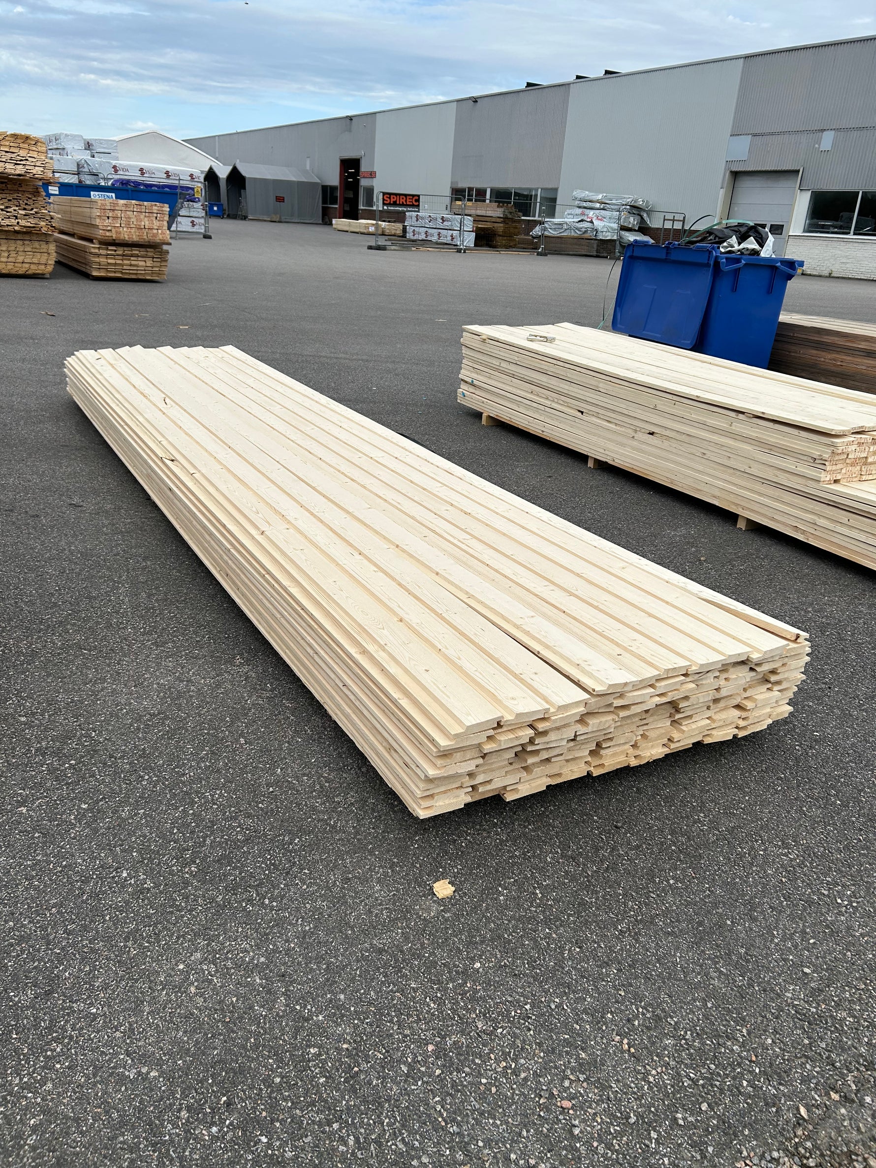 Paket Springpanel 22x120 mm – 4,80m 110st (Andra sortering)