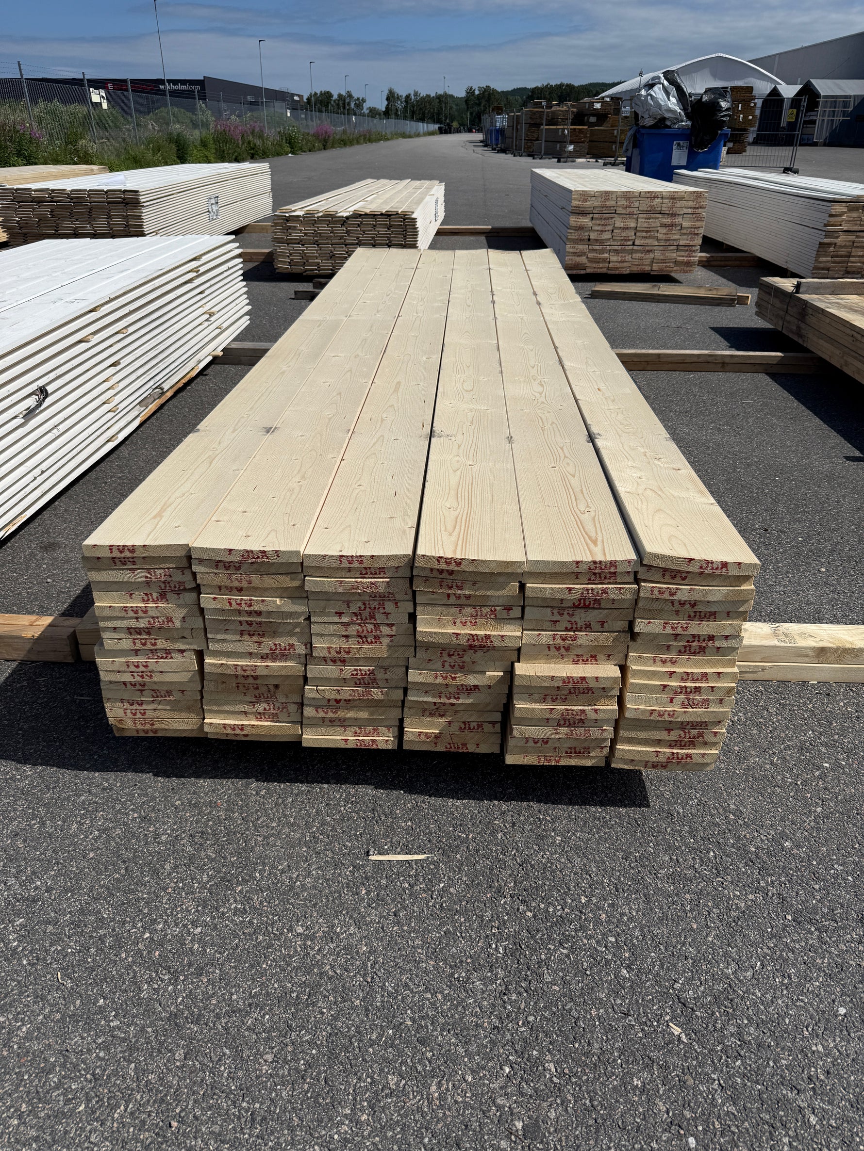 Paket Finsågade Brädor 22x170mm, 108st 3.60m- Obehandlad