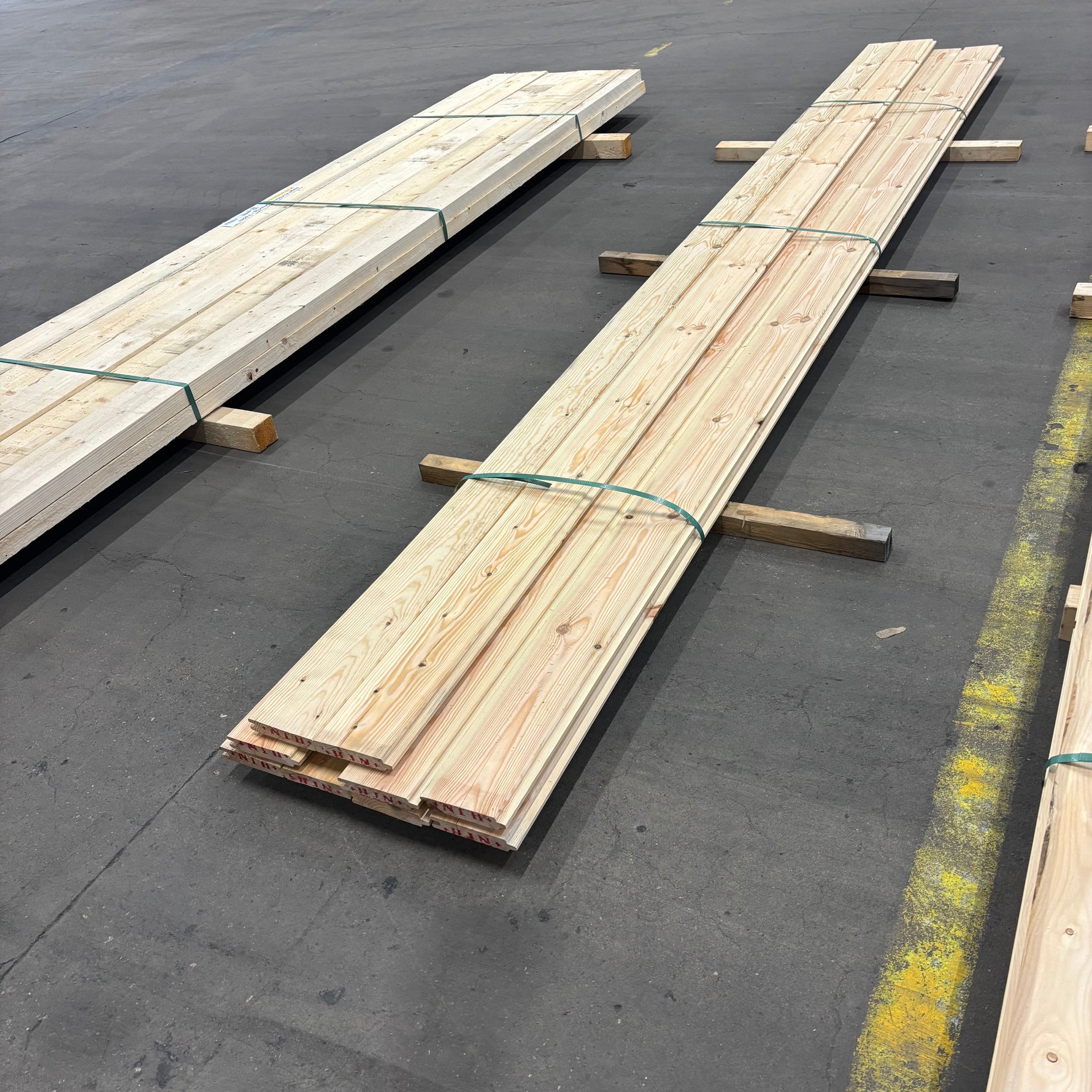 Spontad Panel 27x145mm 4,20m 10st Furu B-sortering
