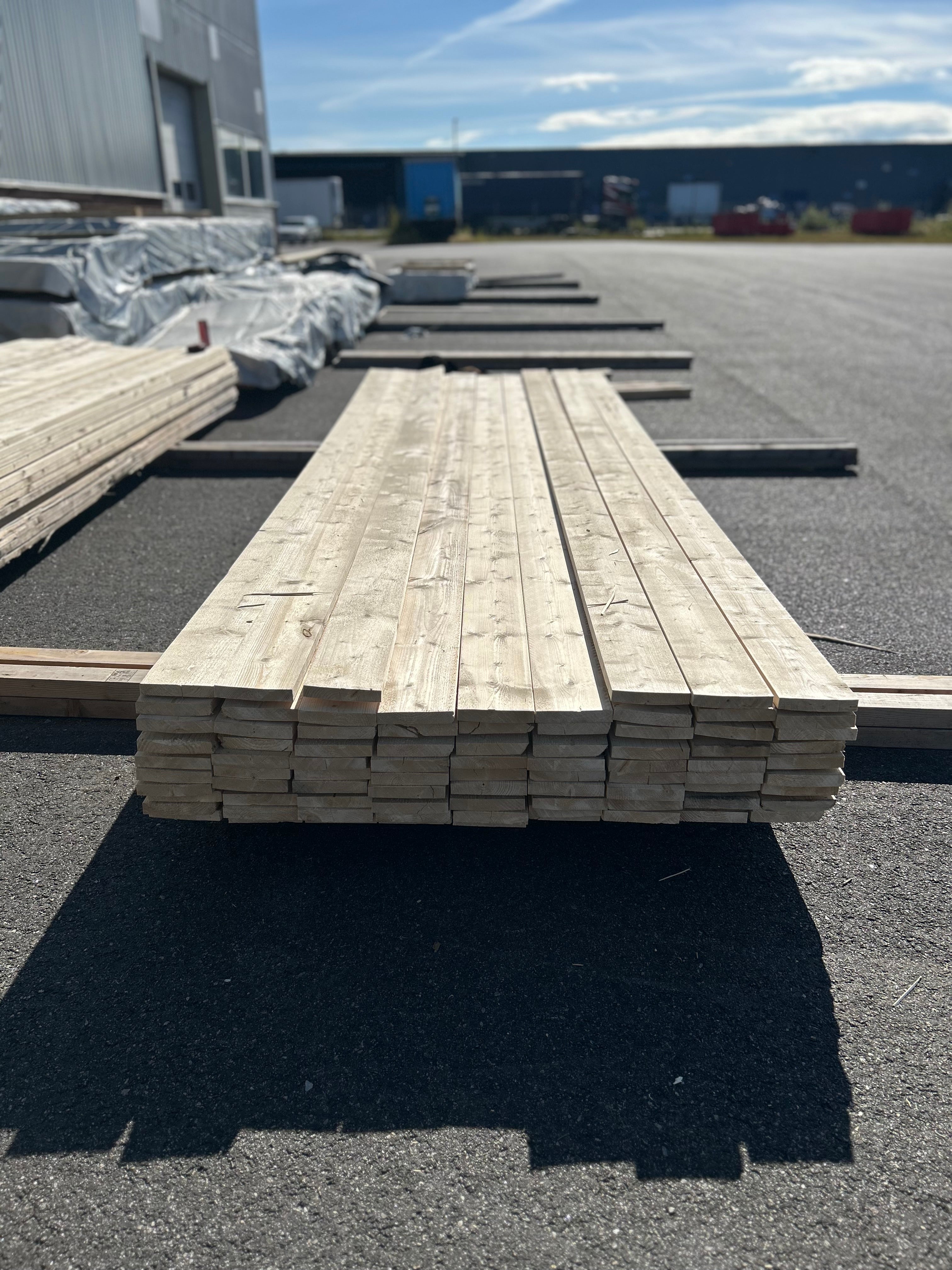 Paket Finsågad Panel 22x120mm 87st 3.60m – Andra sortering
