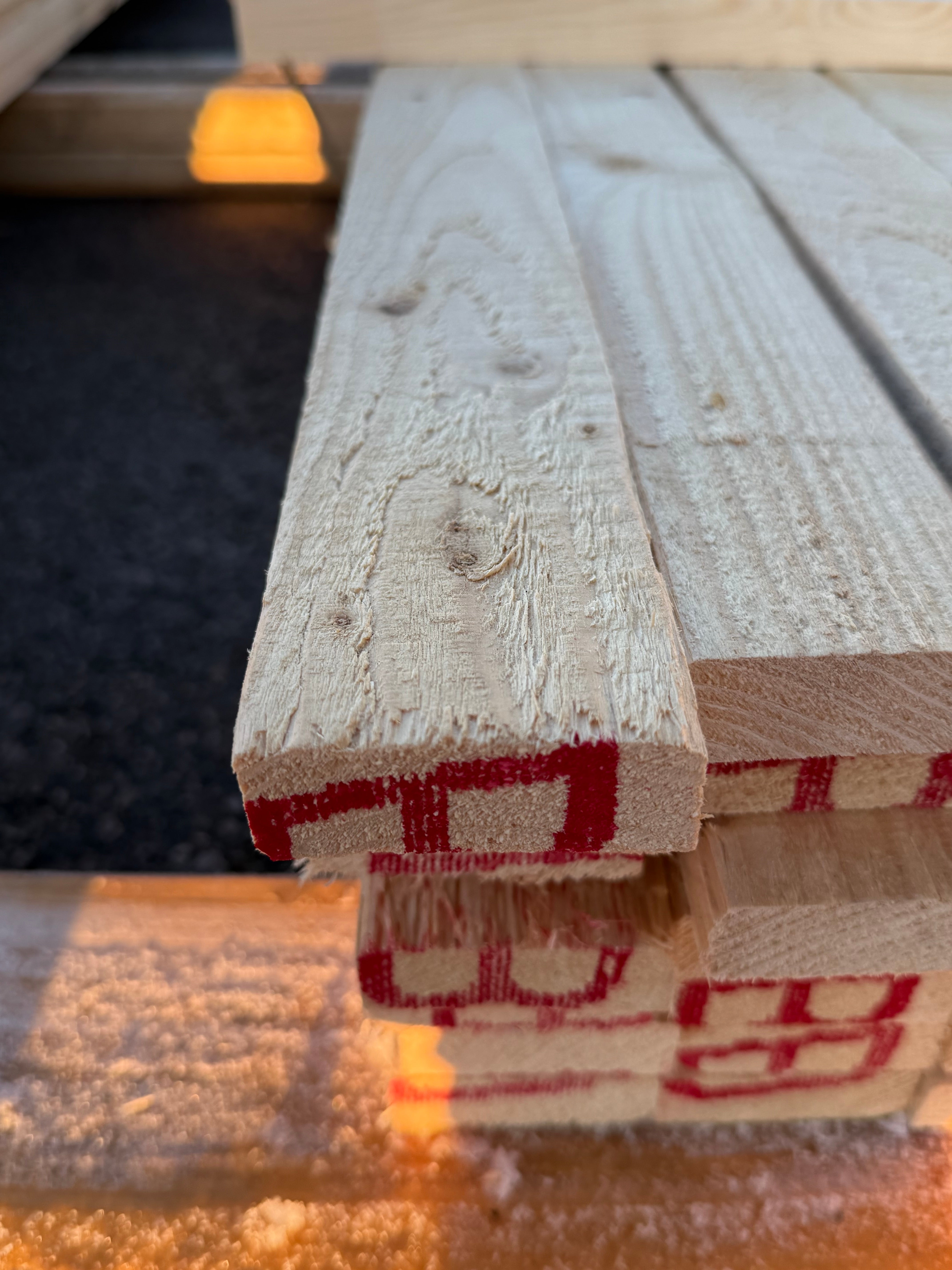 Paket Brädor 19x63mm – 96 st (4,20 m, gran, ohyvlad/råsågad)