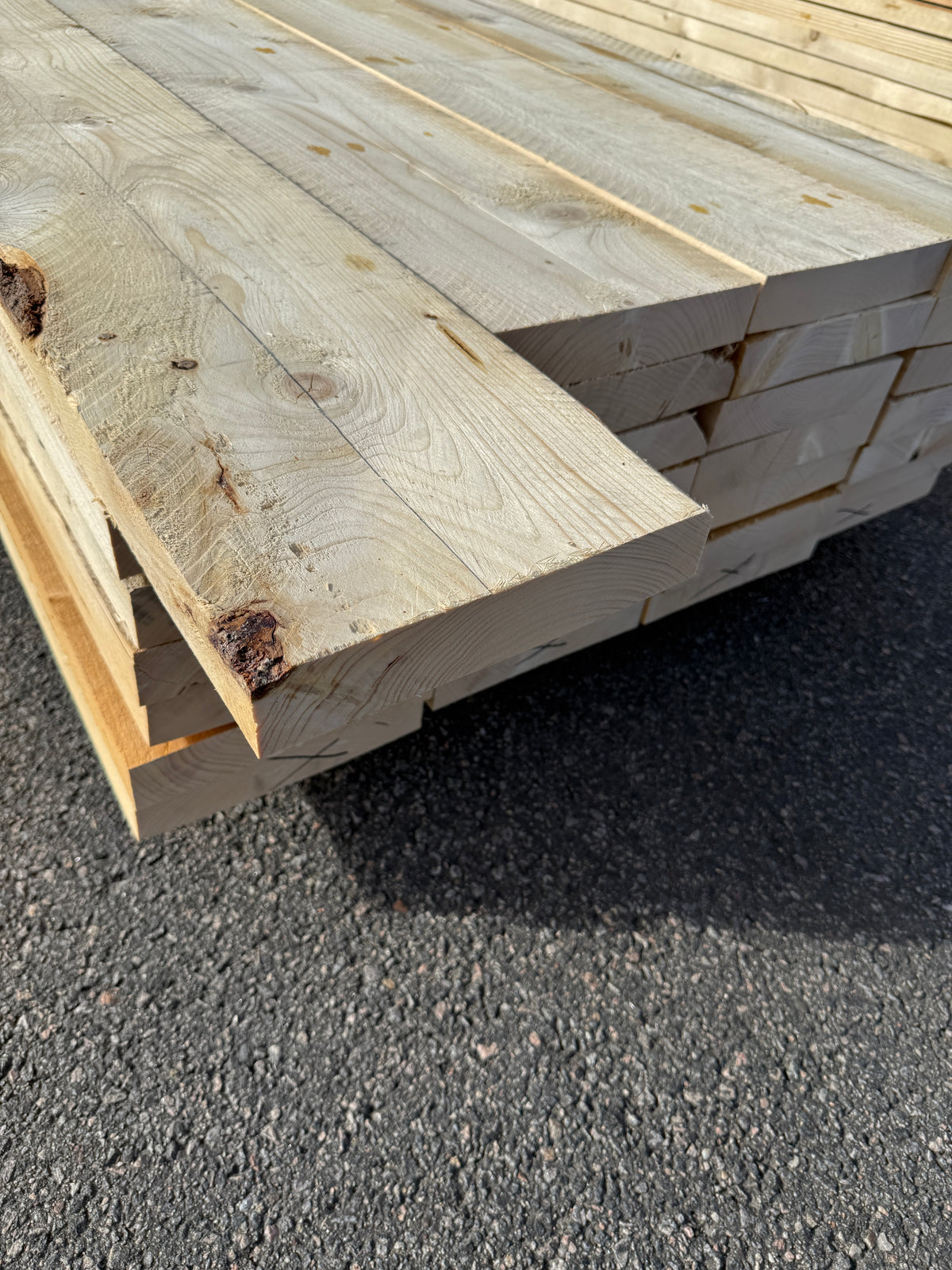 Paket Ohyvlade Reglar 47x250mm (3,90–4,80m) 28st