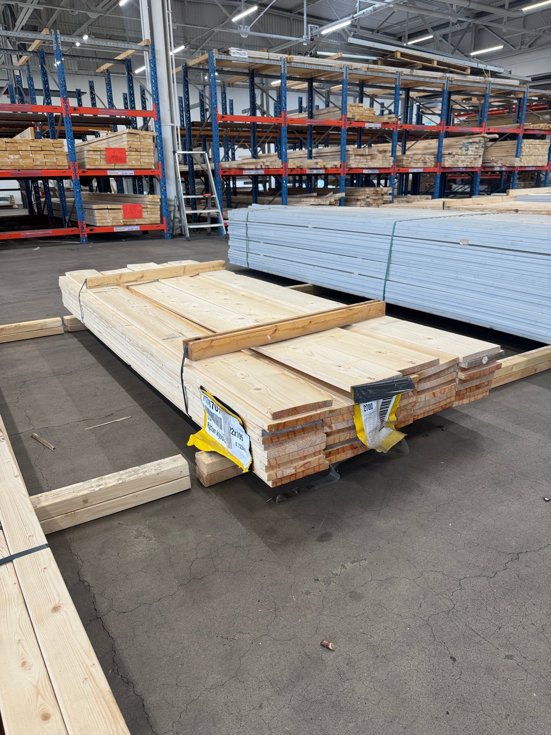Paket Finsågad Panel 22x195mm 2,70m – 47 st