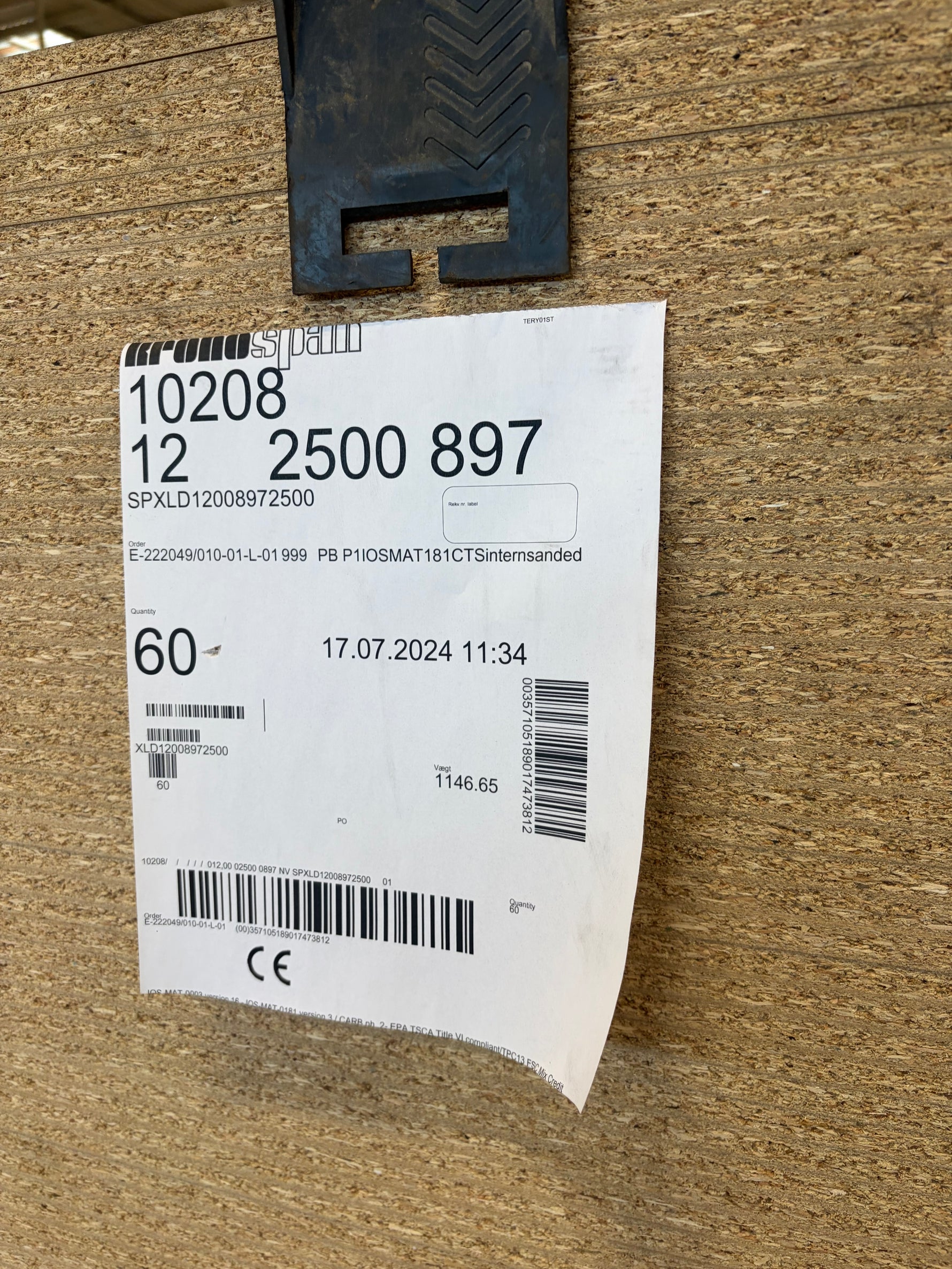 Spånskiva 12x2500x897mm- Kronospan