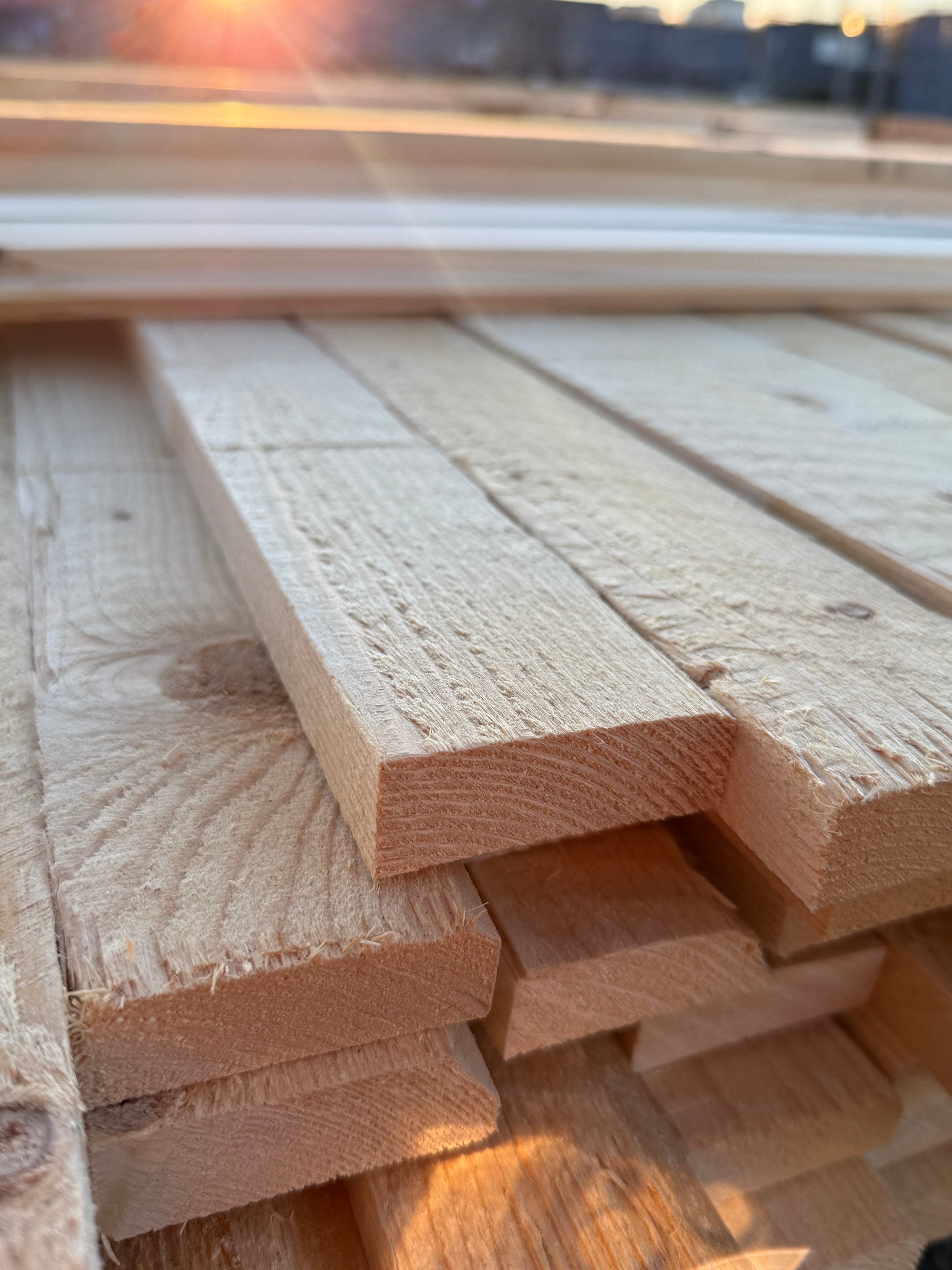 Paket Brädor 19x63mm – 119 st (4,20 m, gran, ohyvlad/råsågad)