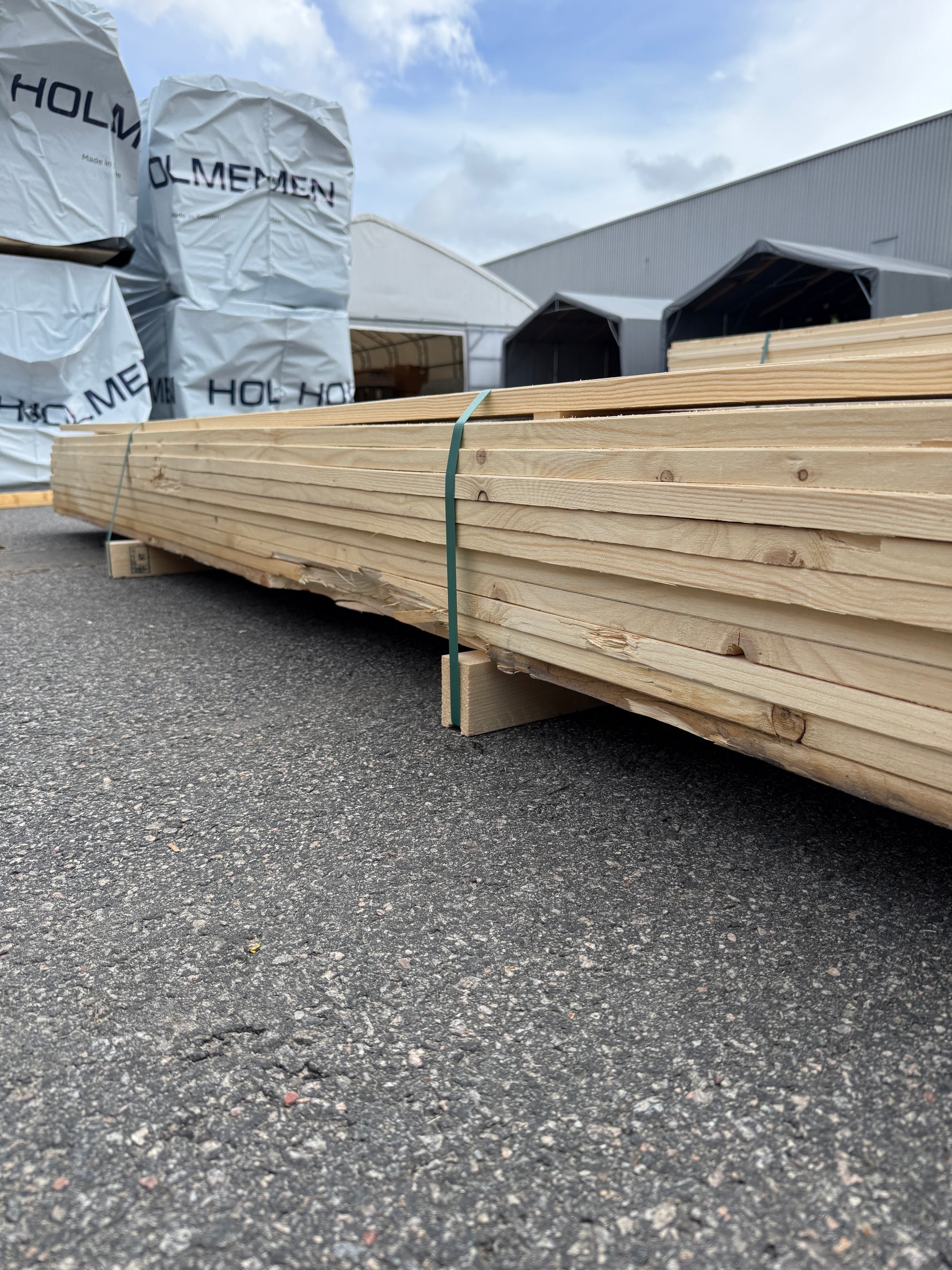 Paket Finsågade Brädor 22x220 mm – 4,20 m 52st (Obehandlad)