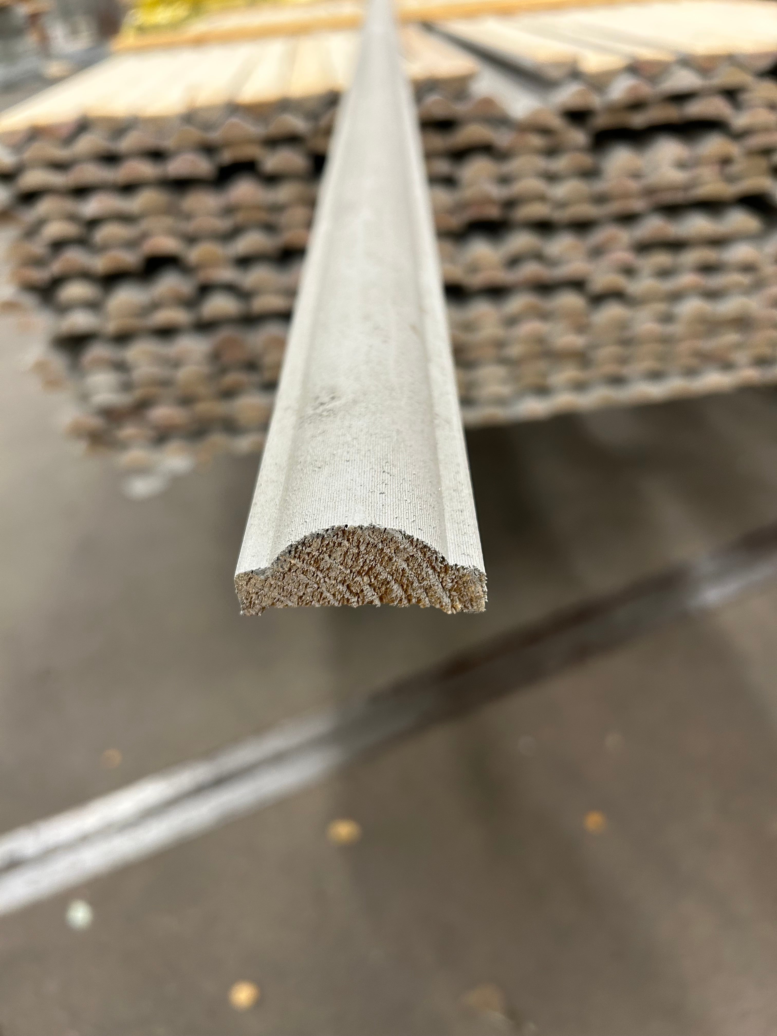 Lockläkt Hattläkt 22x45 mm – 3,0 m Grå