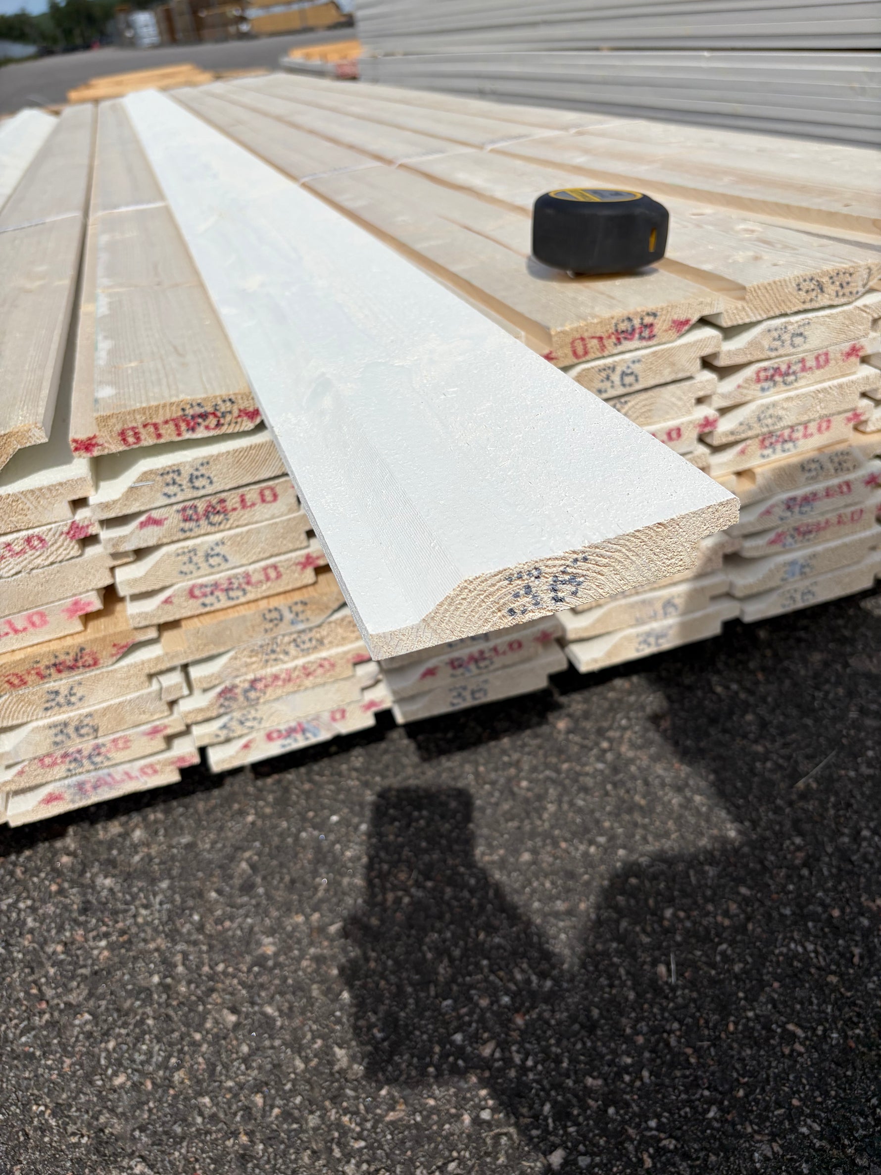 Paket Ytterpanel Enkelfas Halvspont 22x120mm, 90st 3.60m Grundmålad