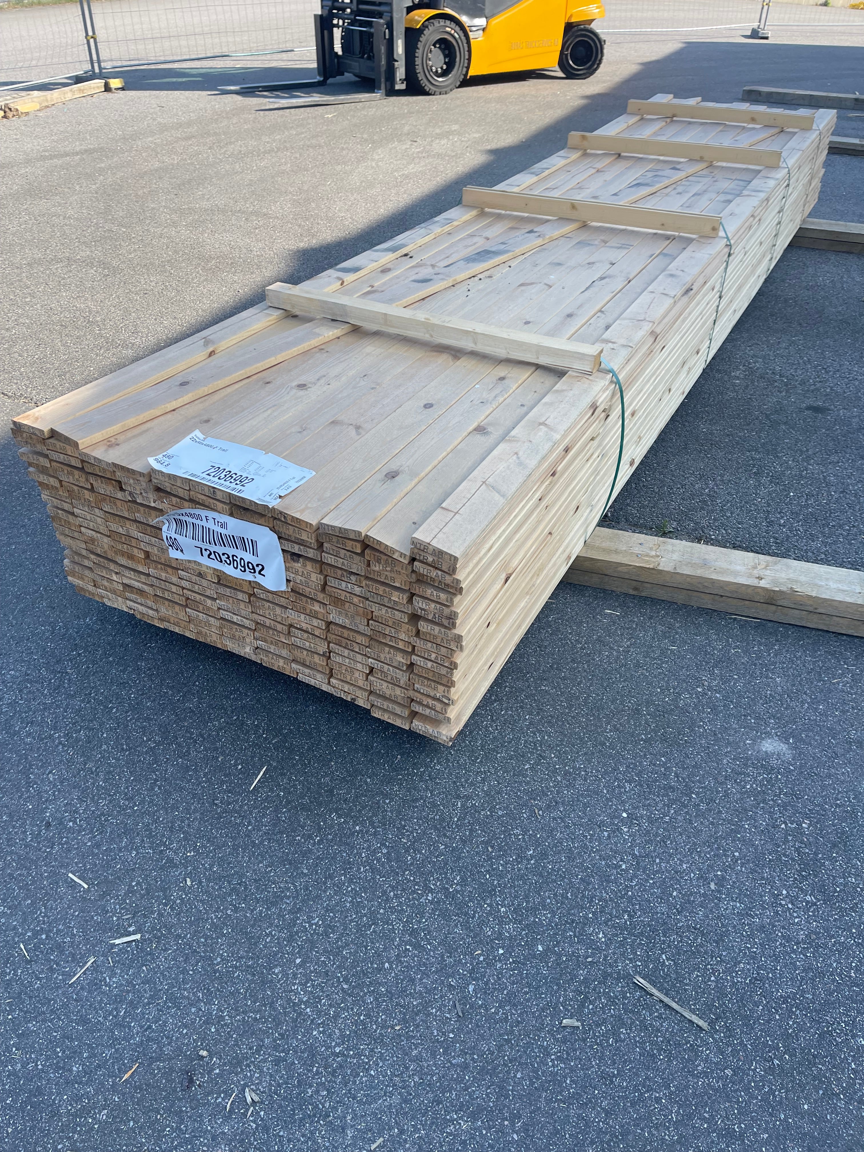 Paket Trall Furu Hyvlad 22x95 mm – 4,80 m – 202 st – Obehandlad