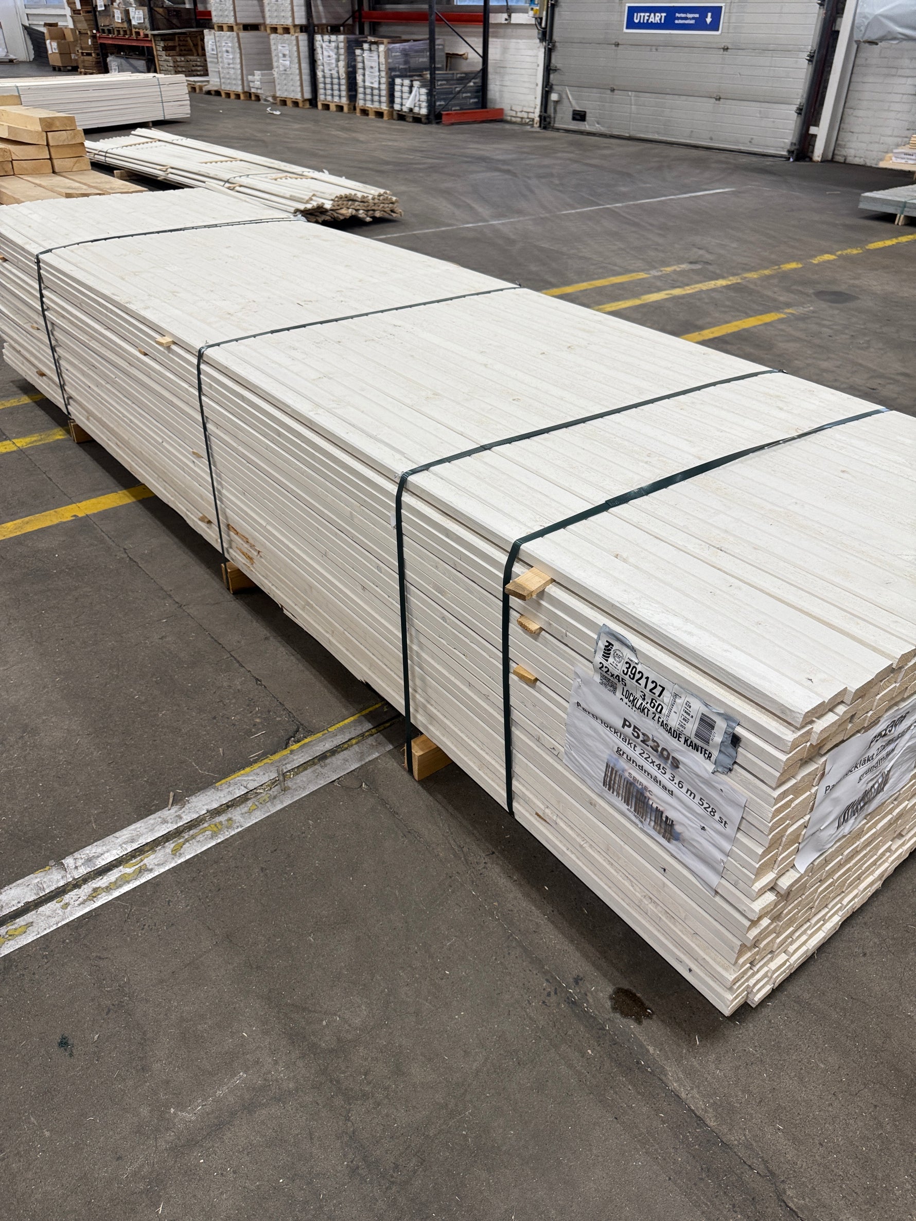Parti Lockläkt 22x45mm, 528st 3.6m- Grundmålade