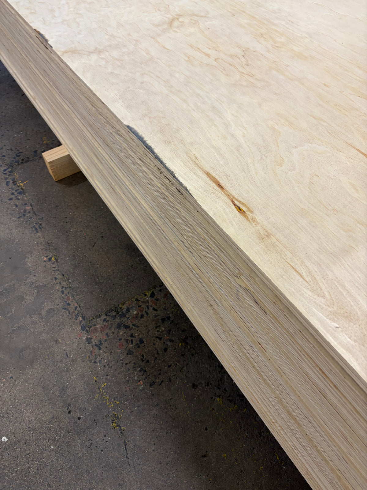 Paket Konstruktionsplywood K-Plywood 15x900x2500mm - 20st