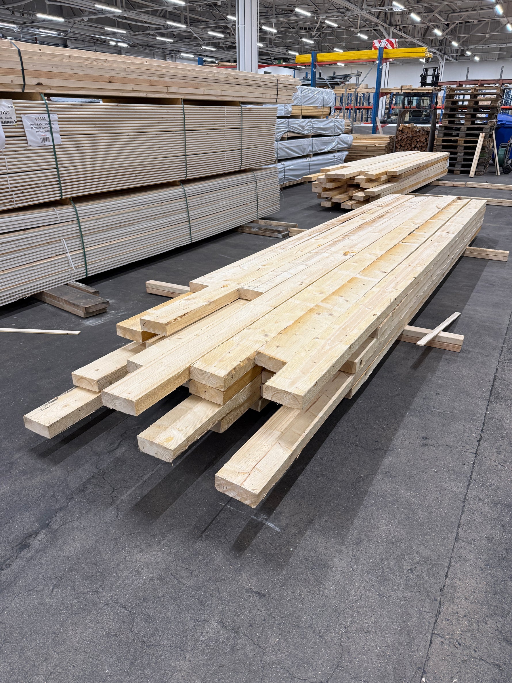 Paket Ohyvlade Reglar 63x160mm 35st (4.20-5.40m)