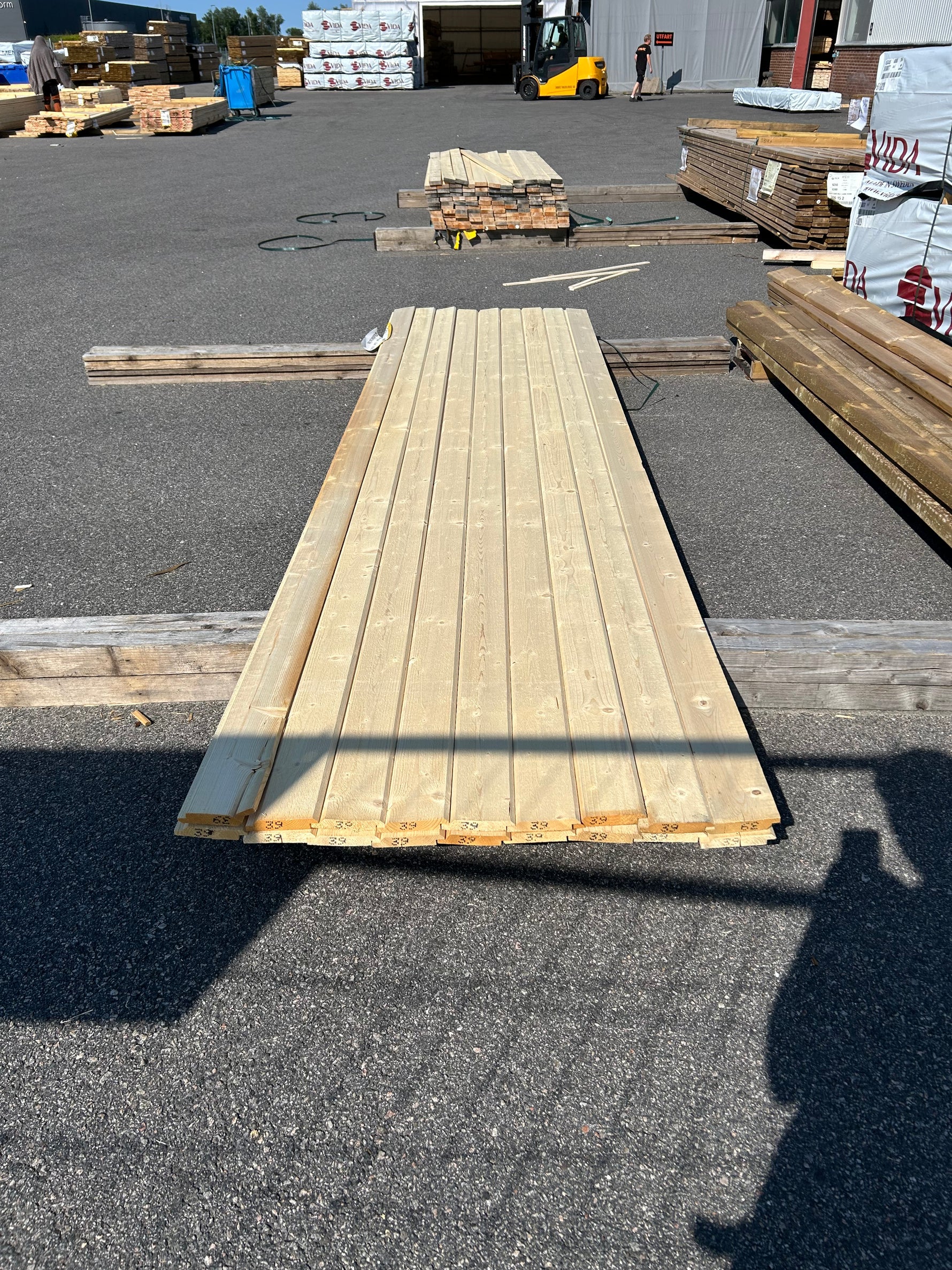 Paket Ytterpanel Dubbelfas Fals 22x120mm 3.90m- 18st
