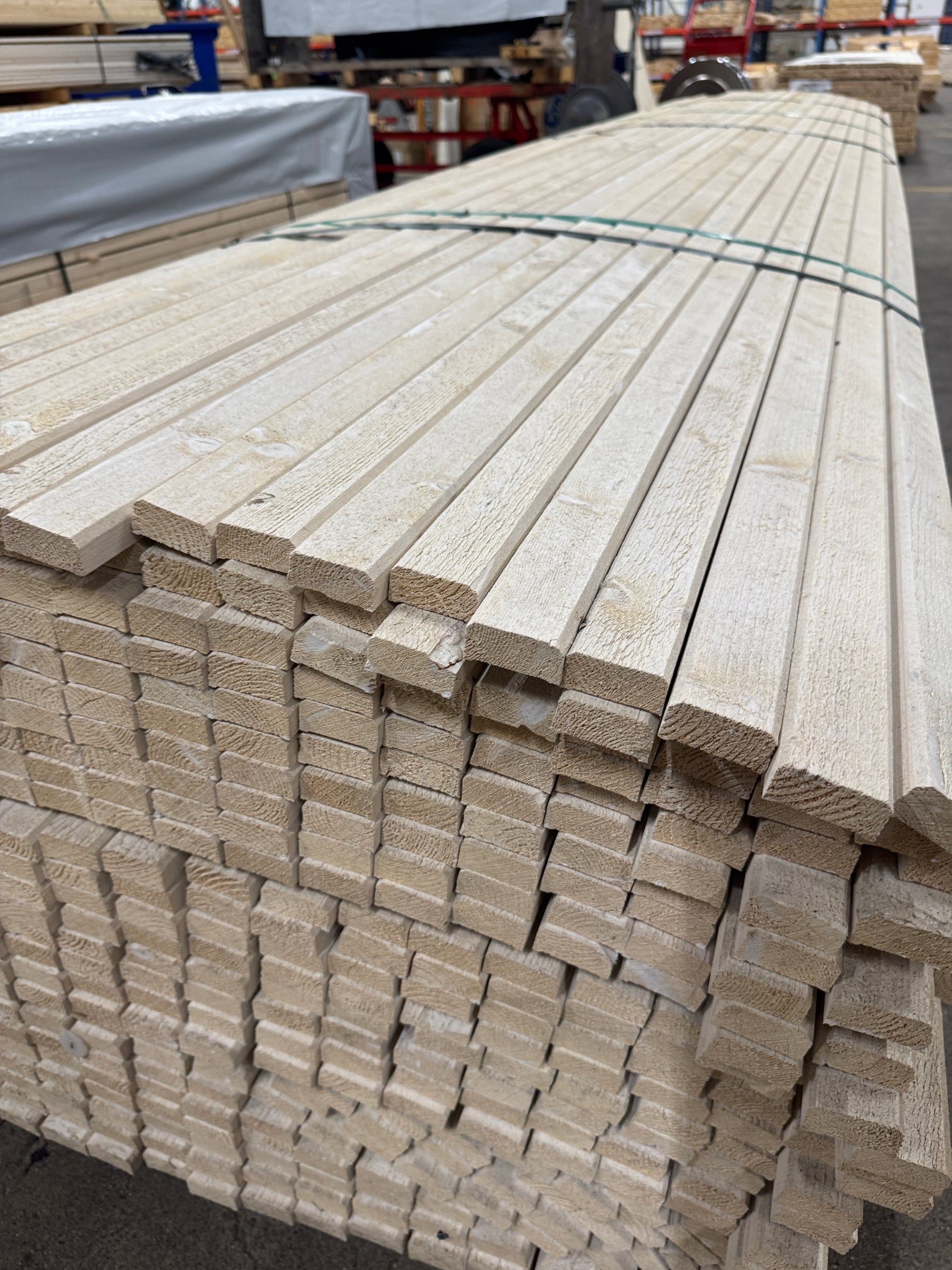 Paket Lockläkt 22x45mm, 489st 4.2m- Grundmålad