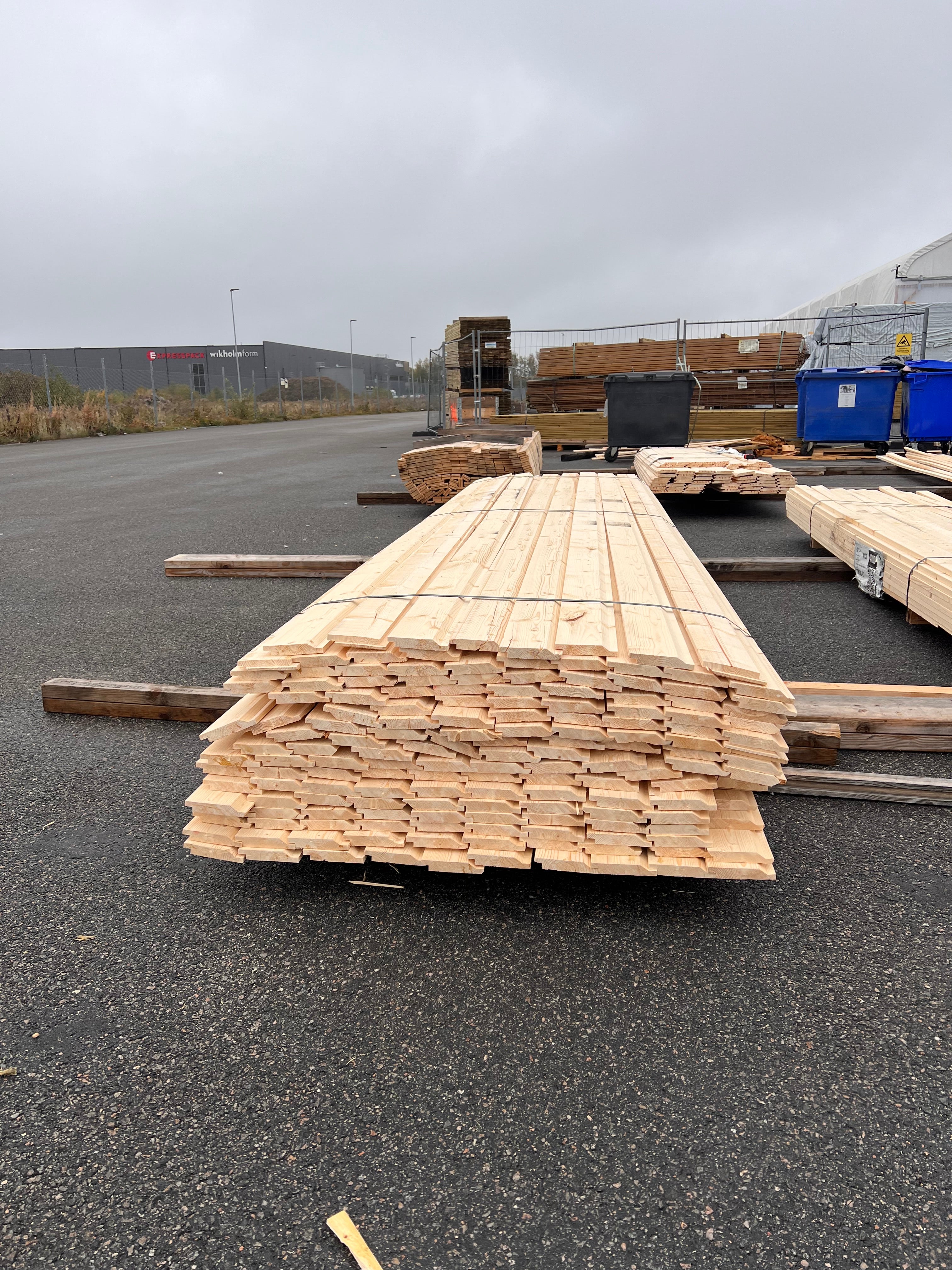 Paket Ytterpanel Enkelfas 22x120mm 160 st 4,2-4,80m (B-Sortering)
