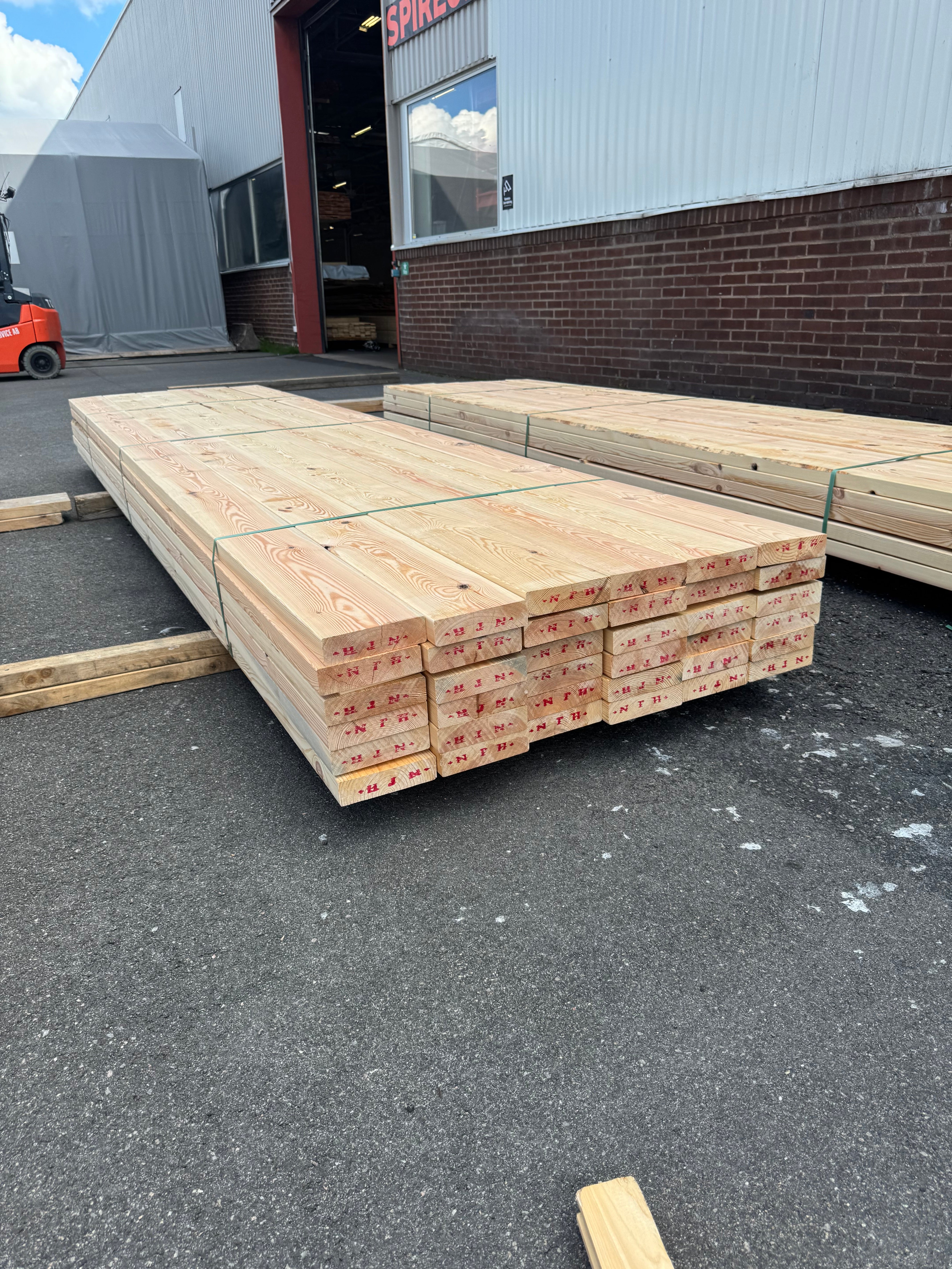 Paket Reglar 45x170 – 36 st (4,20 m, furu)