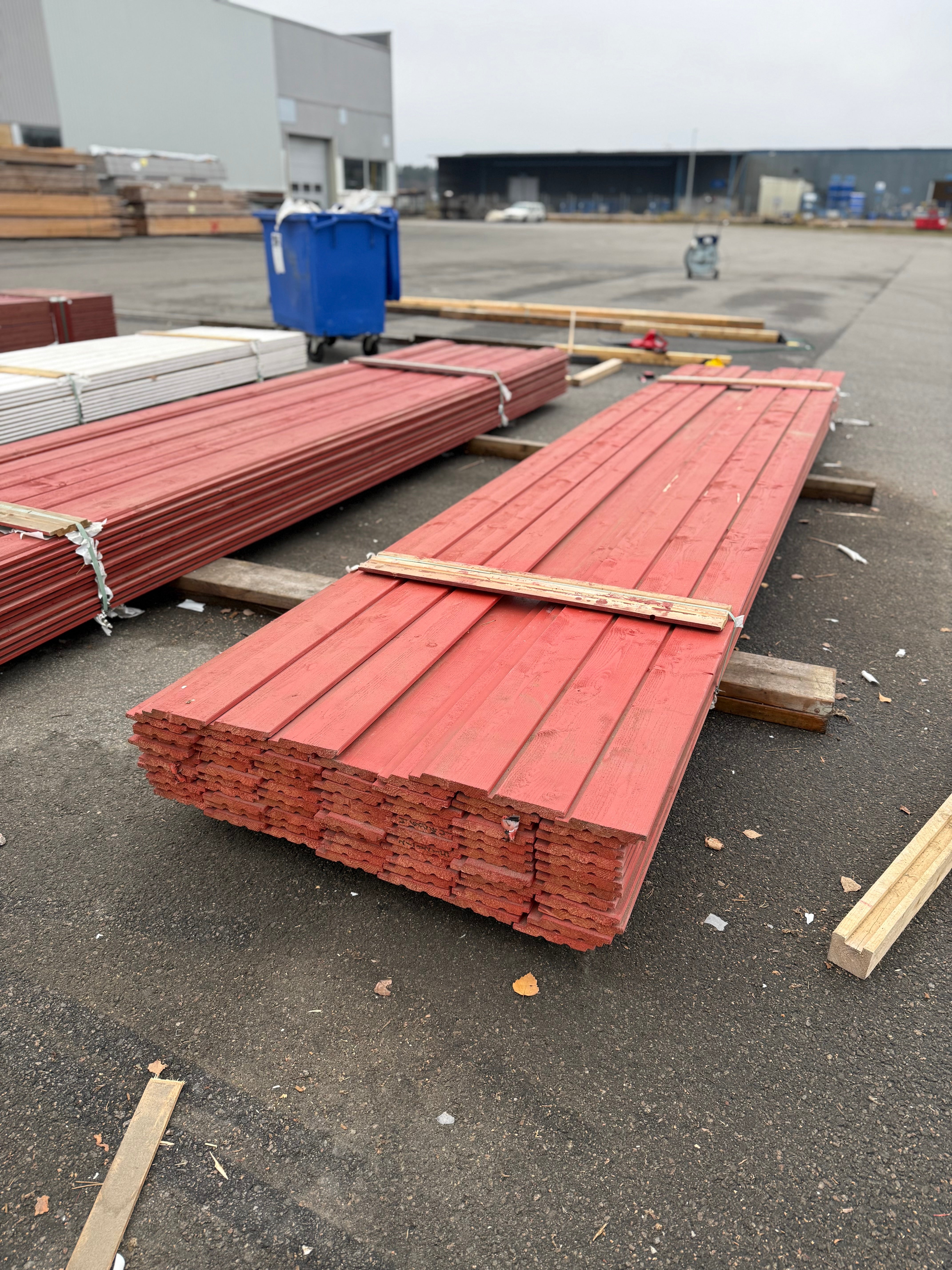 Paket Ytterpanel Falsad Enkelfas 21x147mm – 79 st (5,10 m, Brandröd)