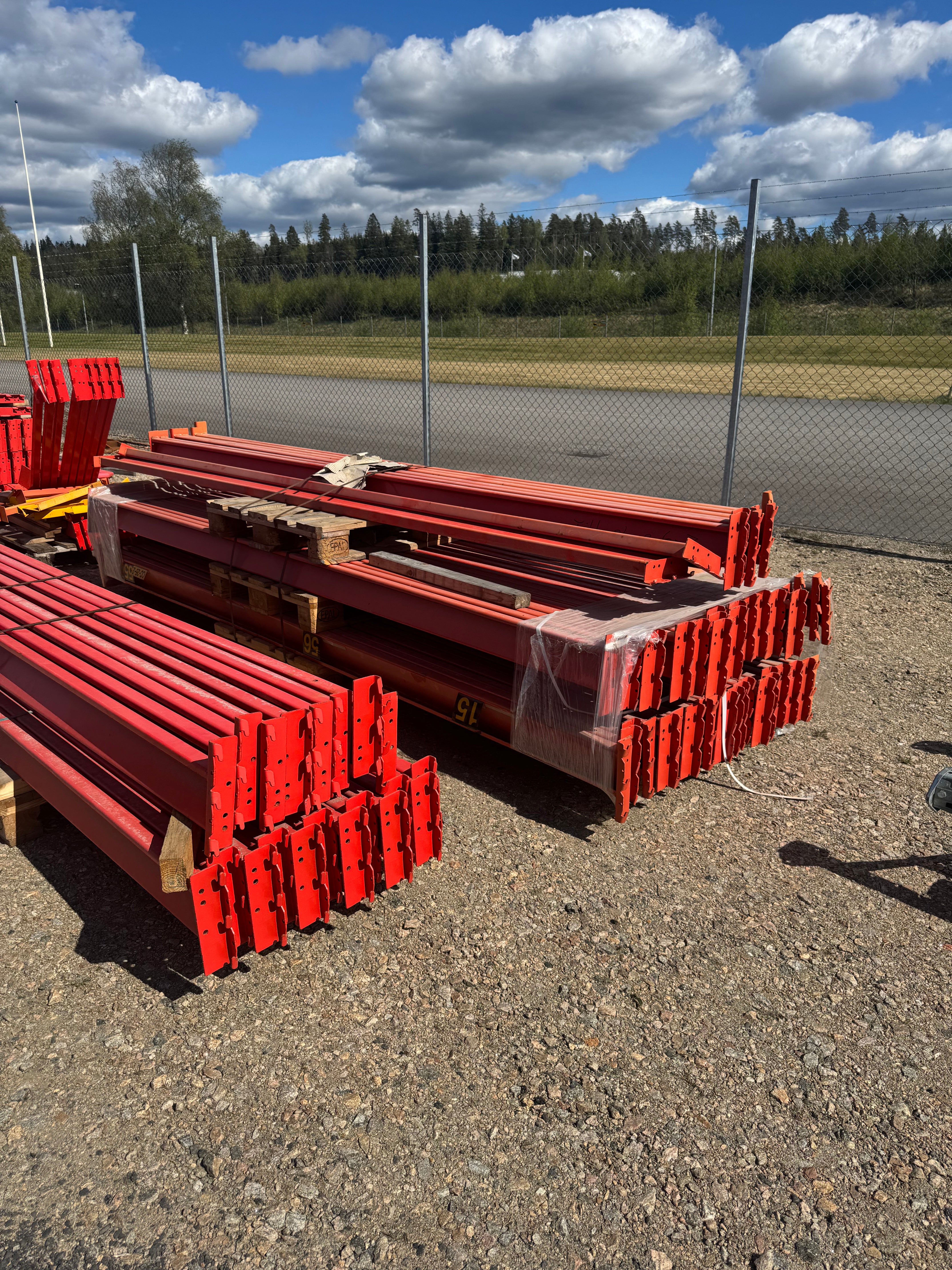 BLS City Balk till pallställ begagnat