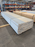 Paket Finsågad Fasadläkt 22x45mm 4,80m – 576 st Grå
