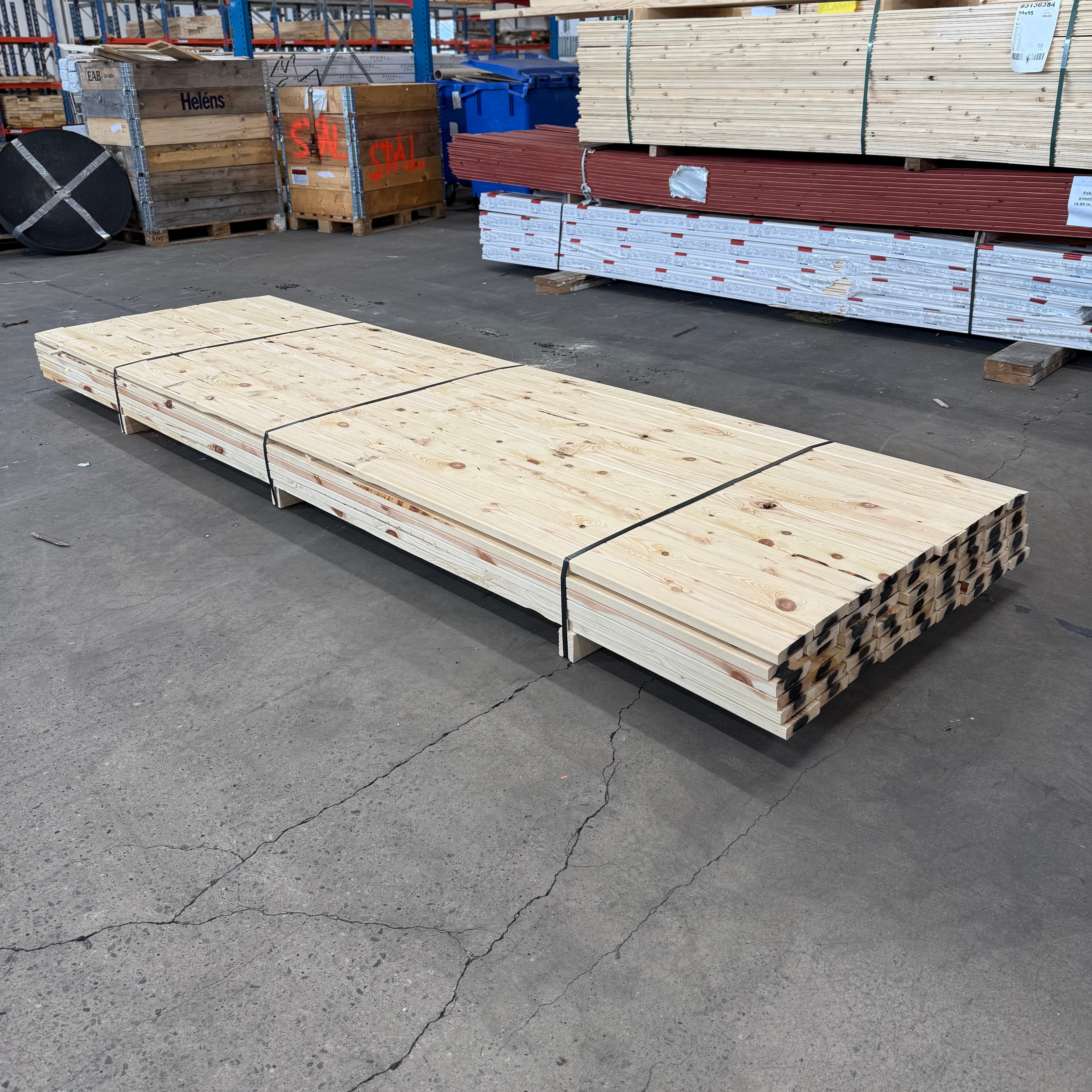 Paket Hyvlade Brädor 28x120mm, 3.60m- 54st (Furu) B-sortering