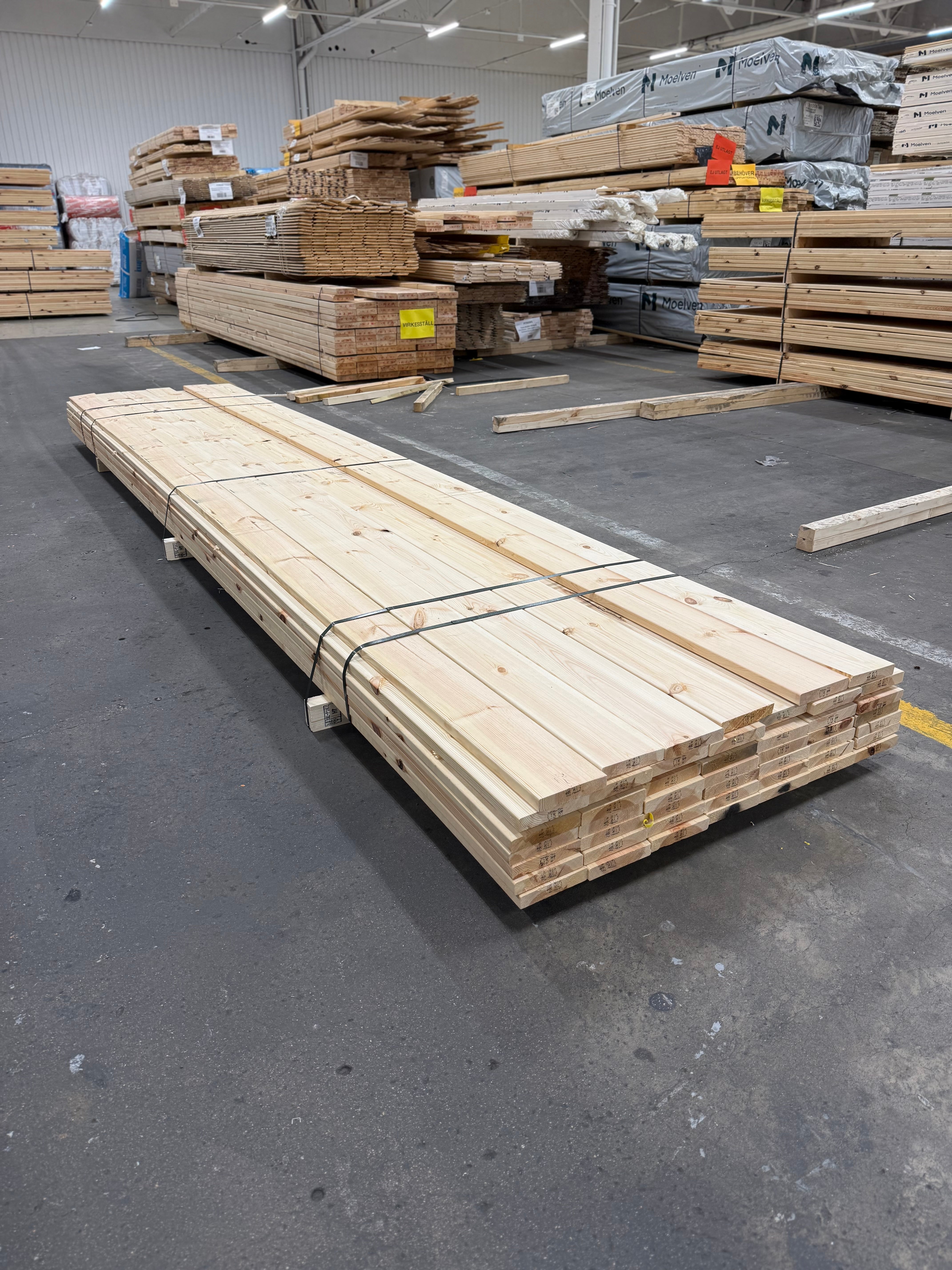 Paket Hyvlade Brädor 27x145mm 4.80m- 48st (Furu) B- sortering