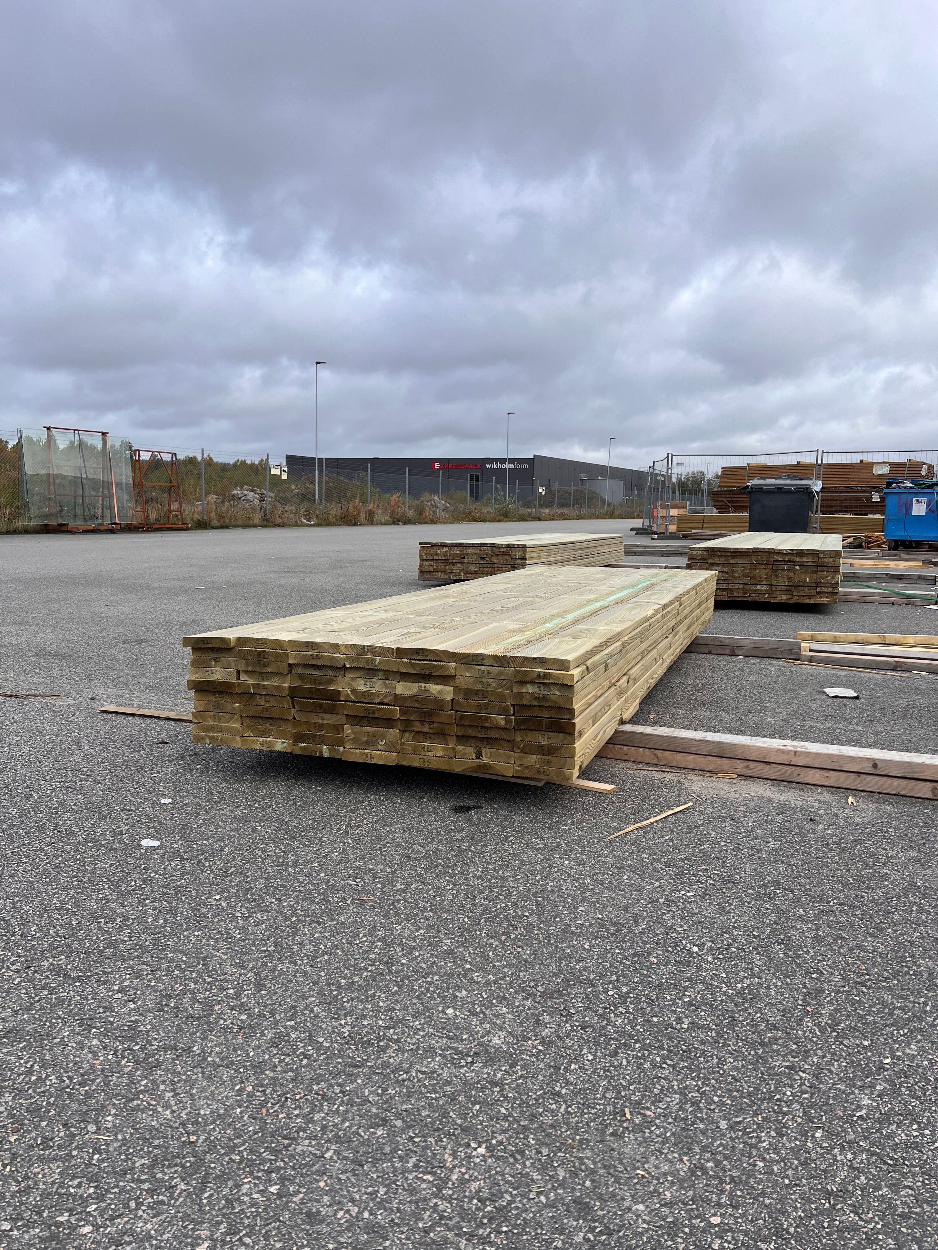 Paket Tryckimpregnerad Trall 27x145 Rillad 70st, 3.60m (B-Sortering)