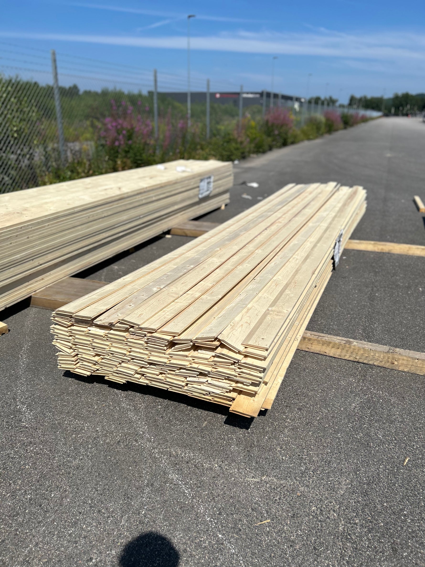 Paket Ytterpanel Enkelfas 22x120mm 4,80m 130st B-kvalitet