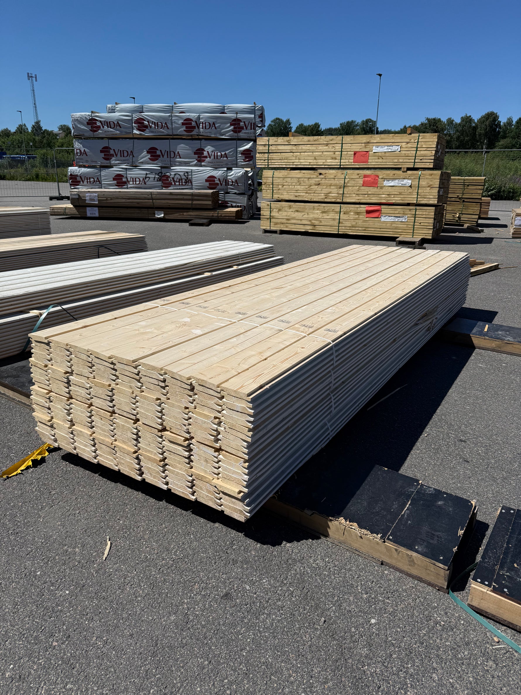 Paket Ytterpanel Enkelfas Halvspont 22x120mm, 180st 3.60m Grundmålad