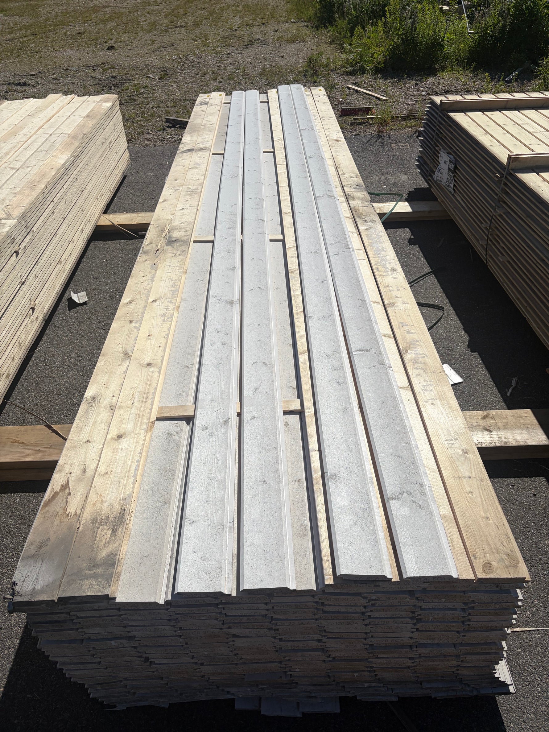 Paket Ytterpanel Dubbelfas Fals 22x120mm, 260st 4.80m Mellanstruken