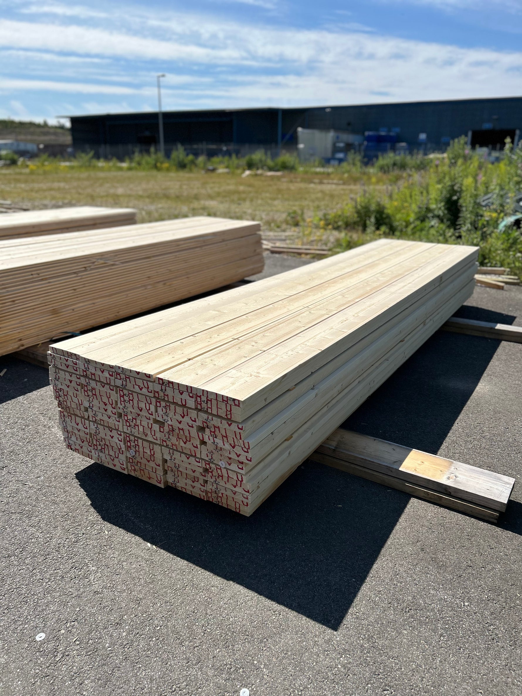 Paket Finsågade Brädor 28x195mm 4.20m 85st Obehandlade