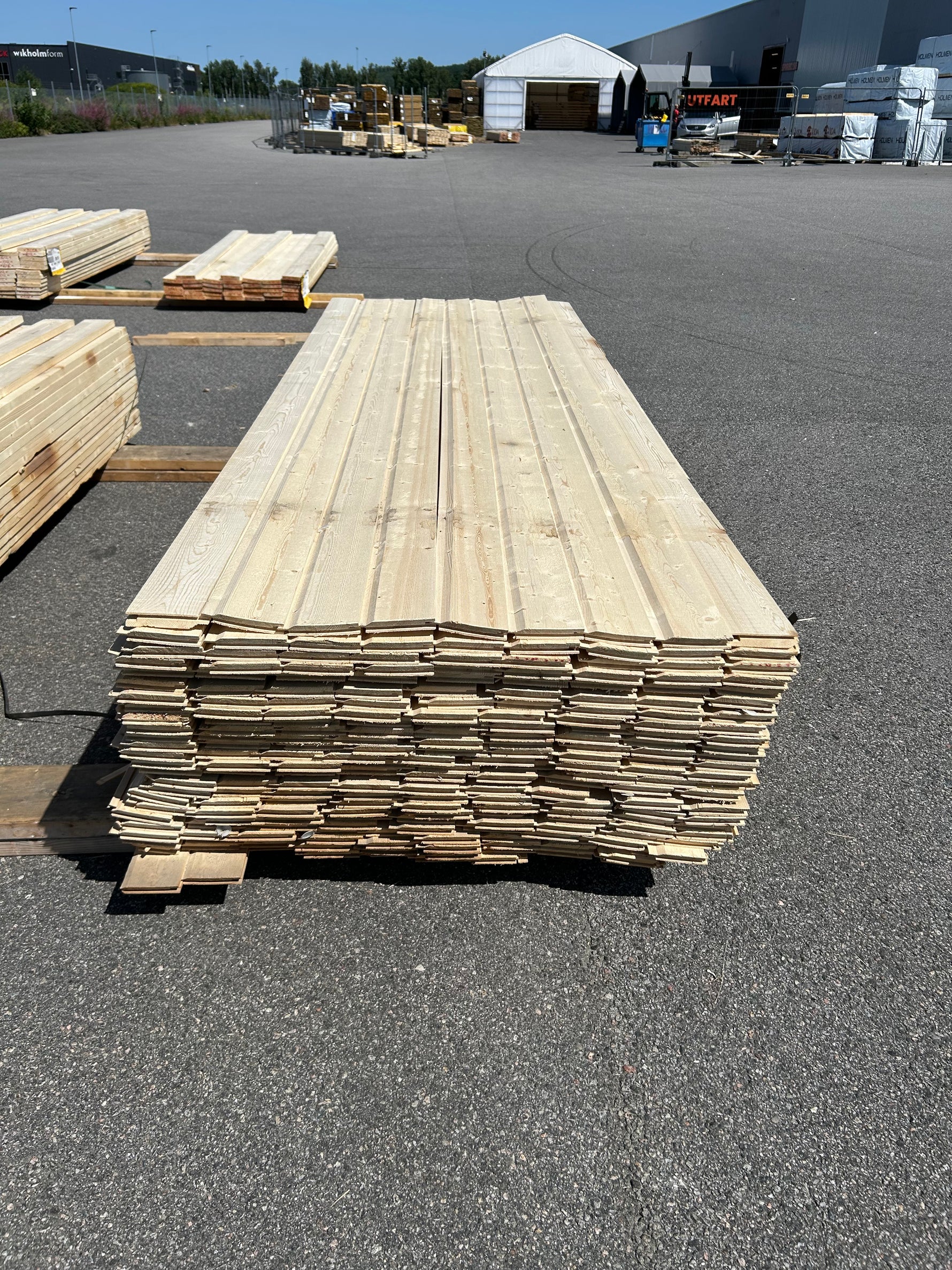 Paket Ytterpanel Enkelfas 22x120mm 225st 3.0m Obehandlade