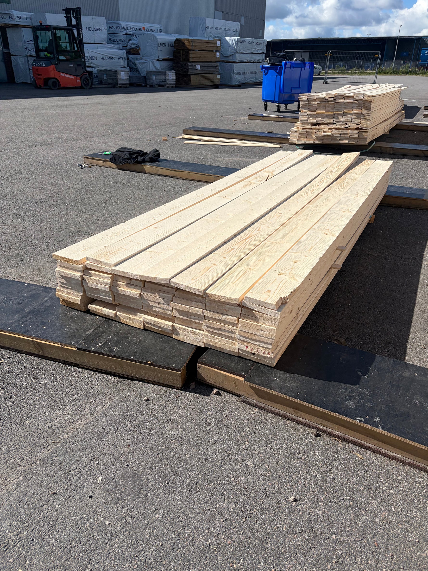 Paket Finsågade Brädor 22x145mm, 84st 3,0m (Andra sortering)