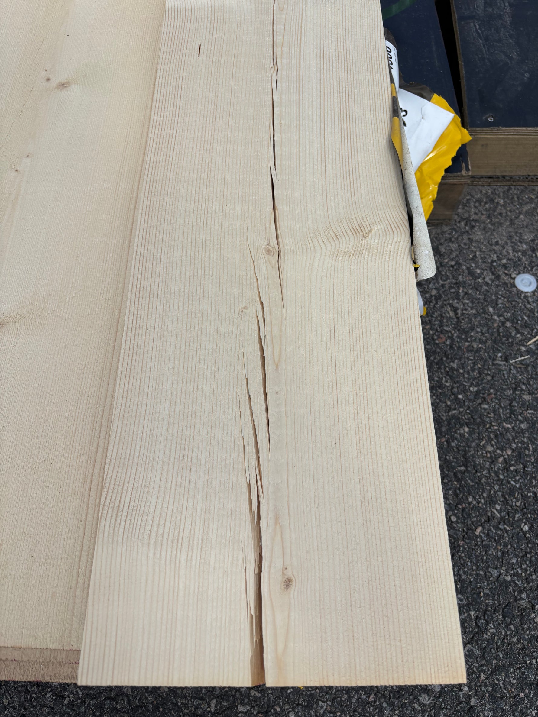 Paket Finsågade Brädor 22x220mm, 22st 4,50m