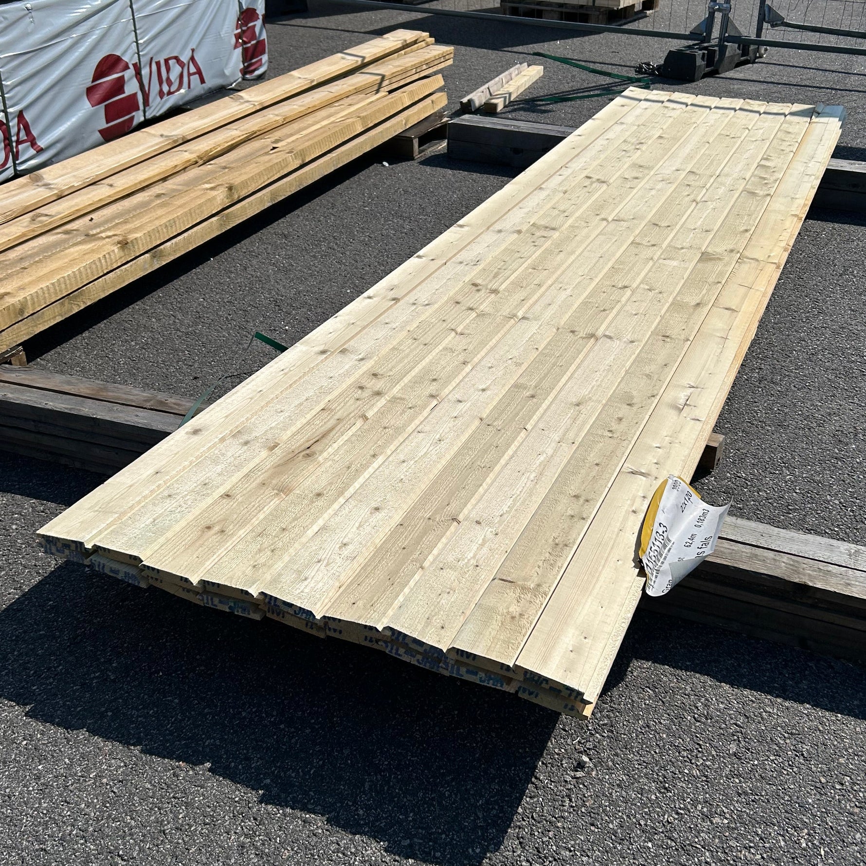Paket Ytterpanel Dubbelfas Fals 22x120mm 3.90m- 18st