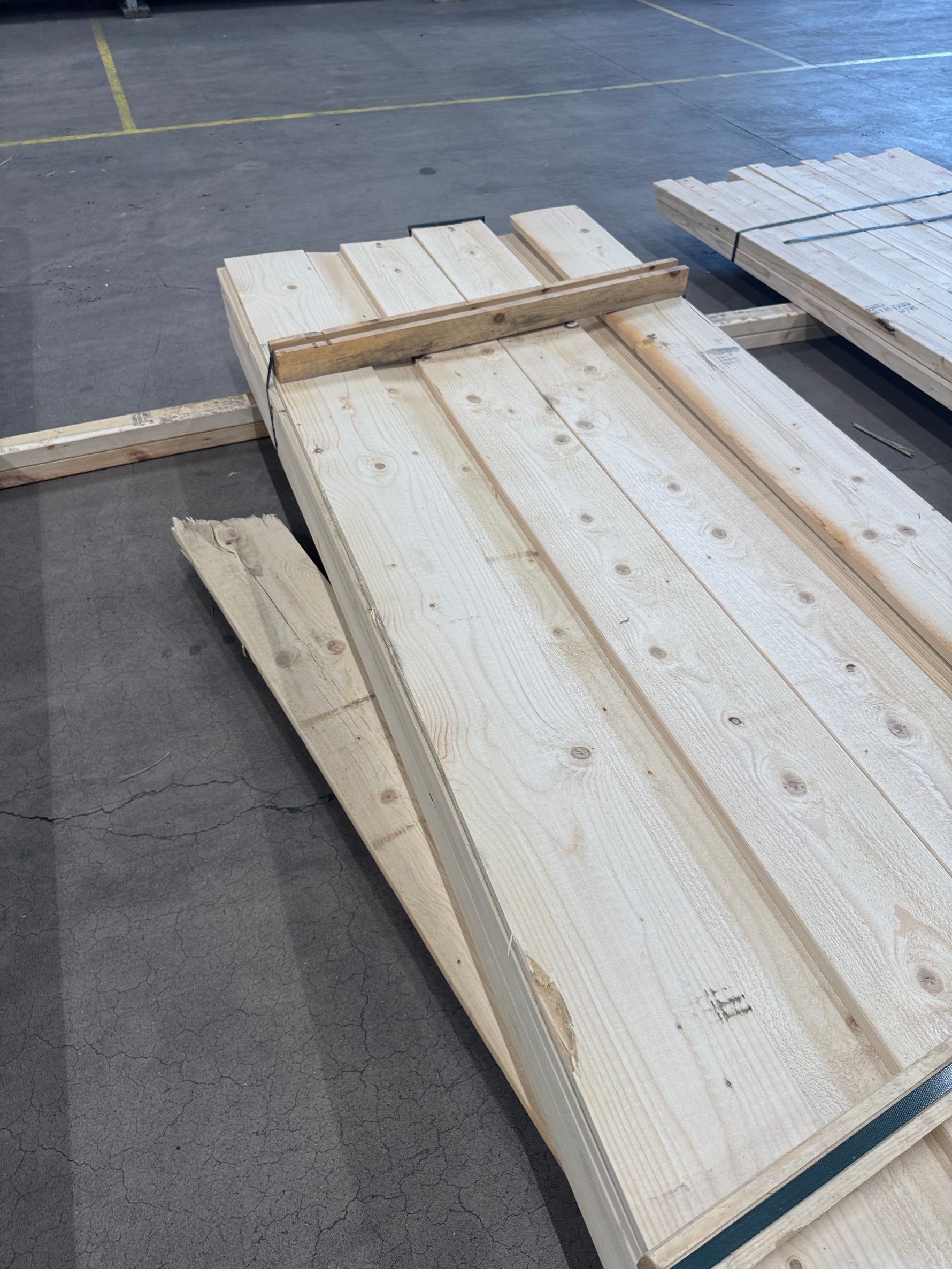 Paket Finsågad Panel 22x195mm 2,70m – 47 st