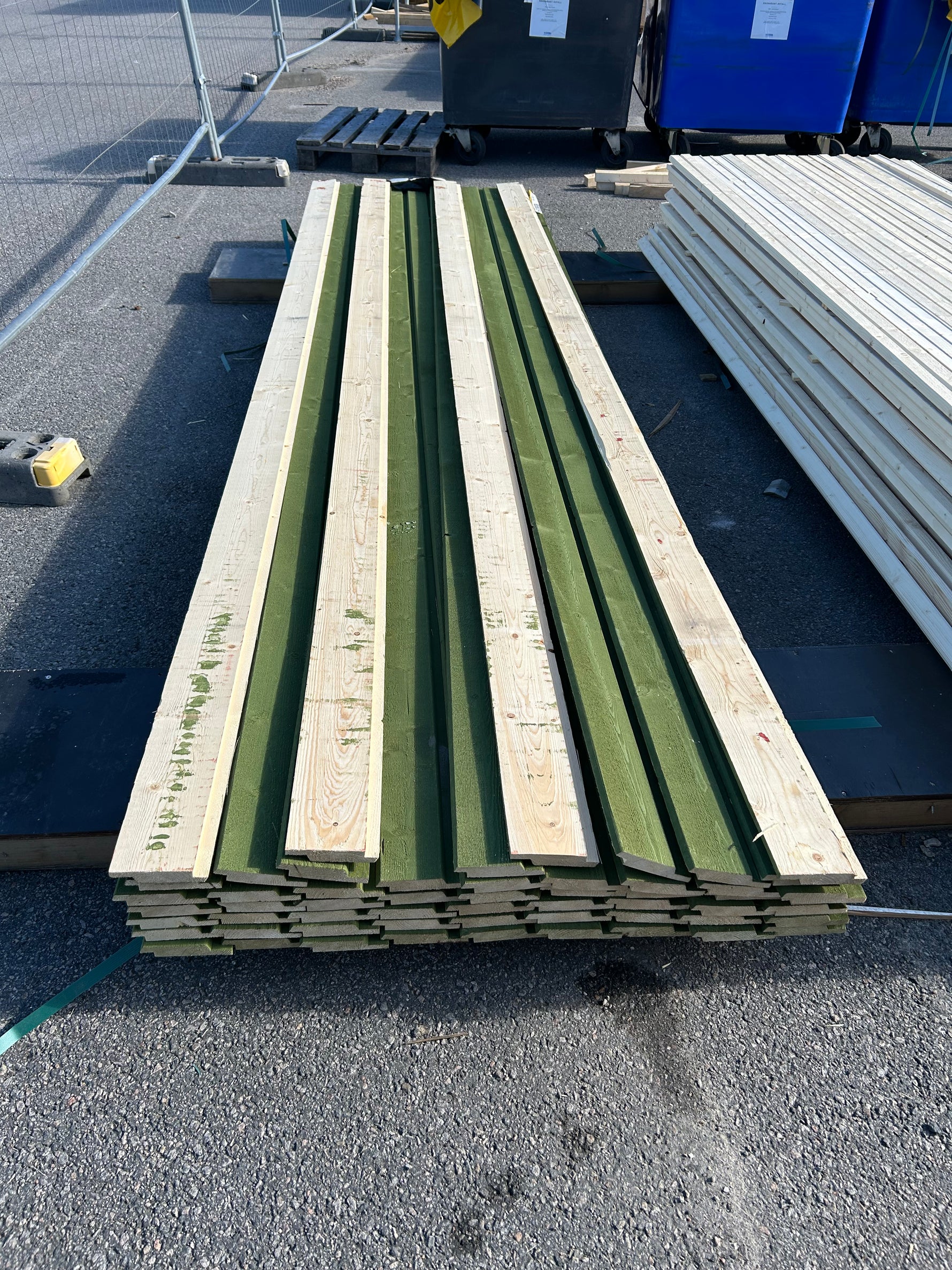Paket Falsad Spårpanel 22x120mm 3,90m 56st (Grön Slamfärg)