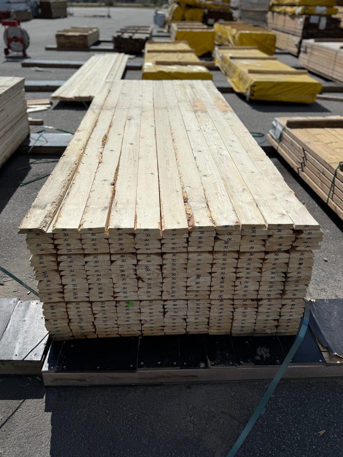 Paket Ohyvlade Brädor 22×95 mm – 3,00 m – 275 st