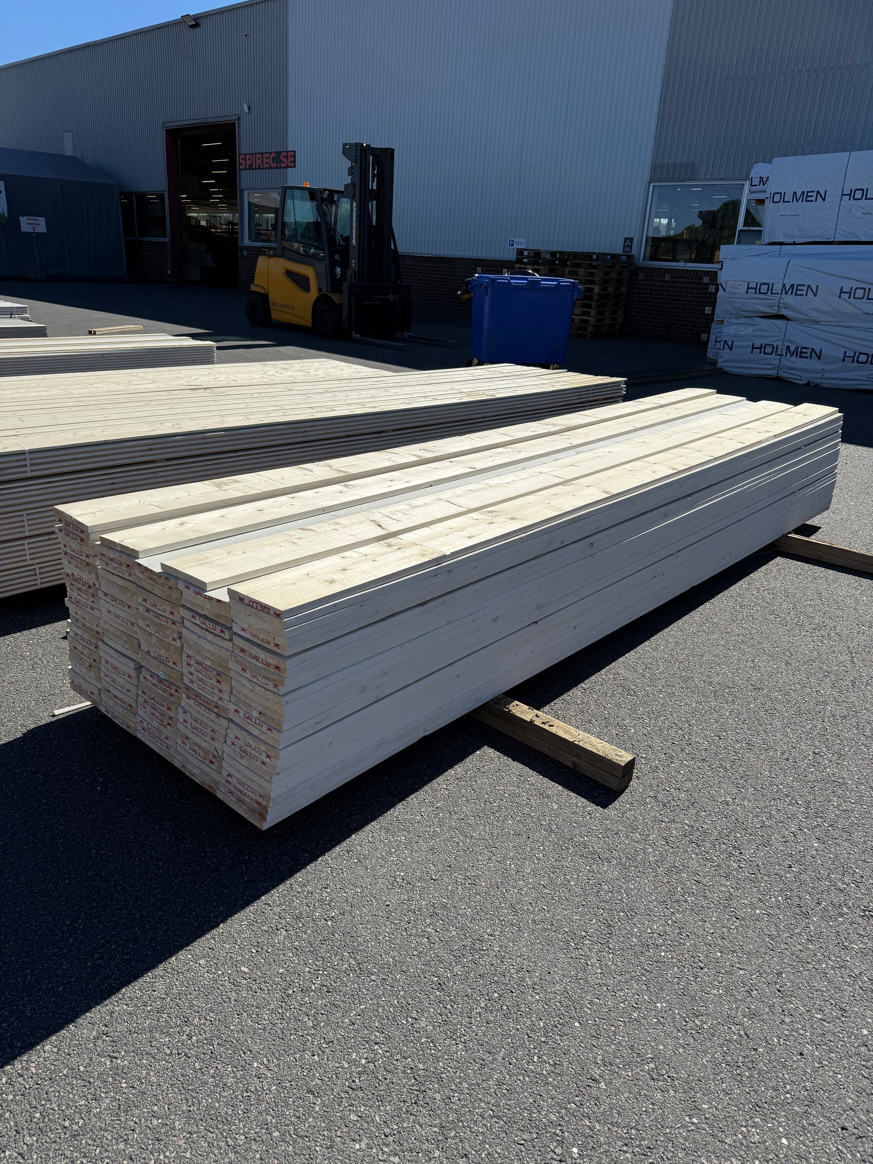 Paket Finsågade Brädor 22x195mm 4.20m 121st Grundmålad