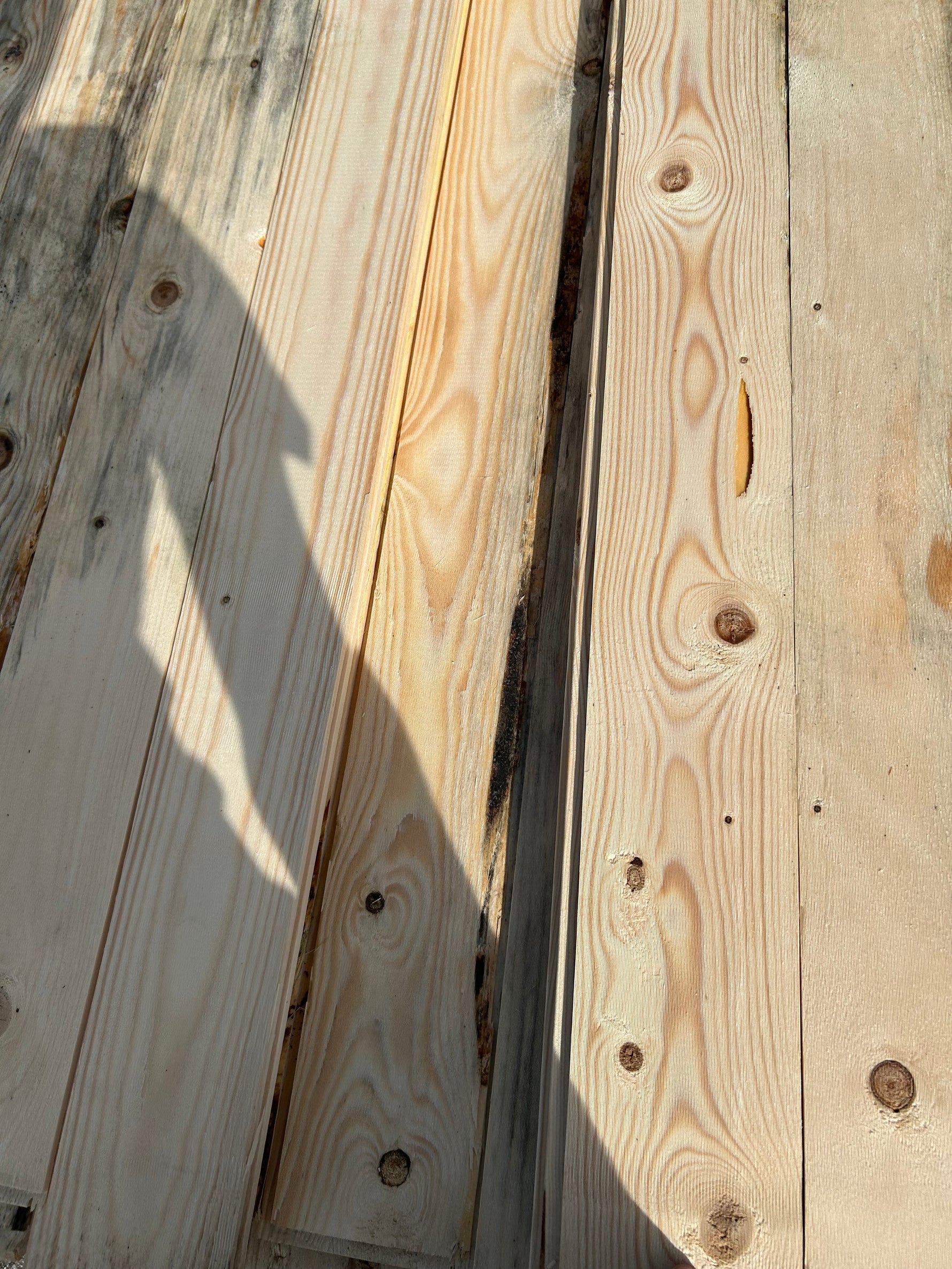 Parti Råspont 20x120 mm – 4,80m 220st (Fuktskadat)