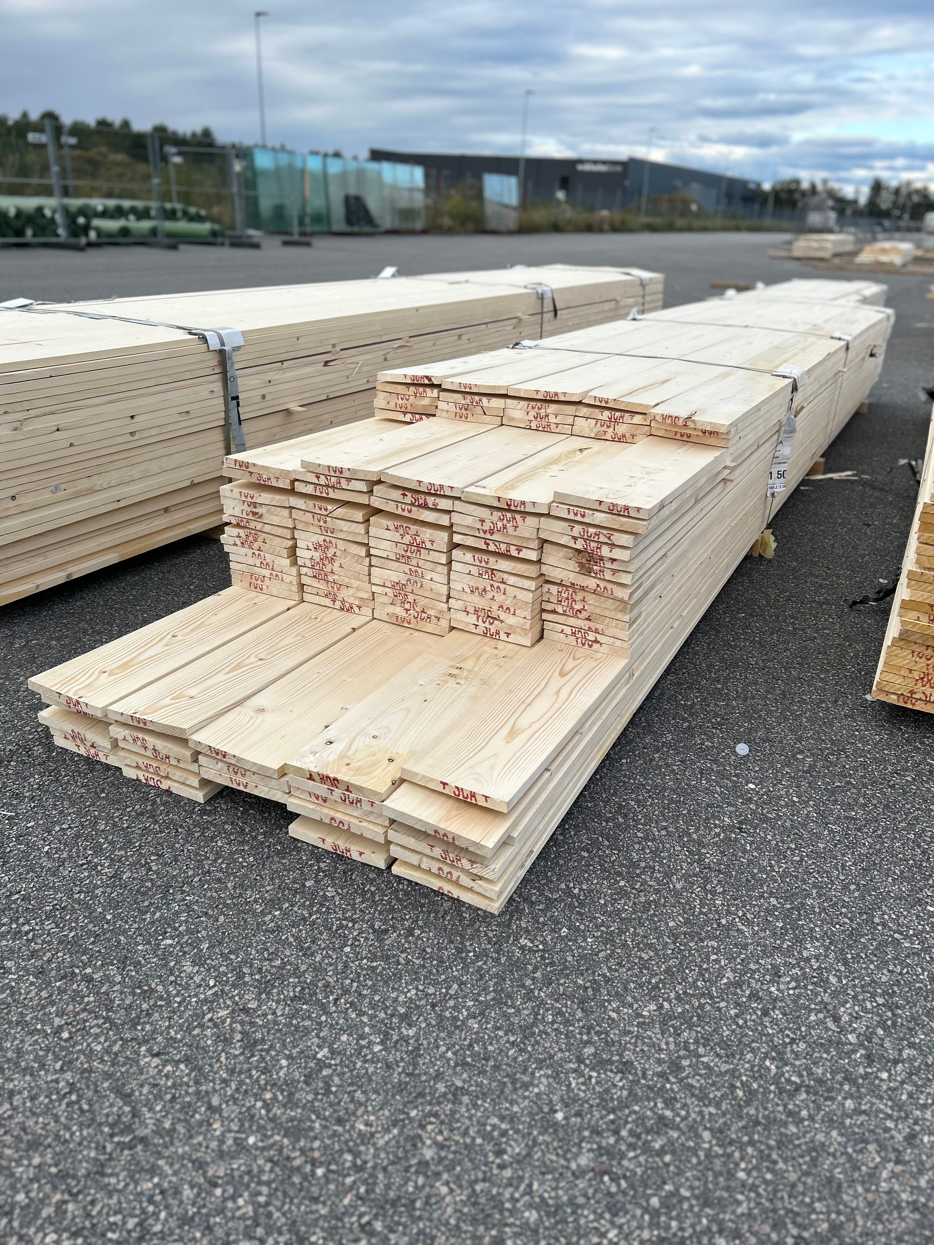 Paket Finsågad Panel 22x195mm 112st 4.20–5.40m – Andra sortering