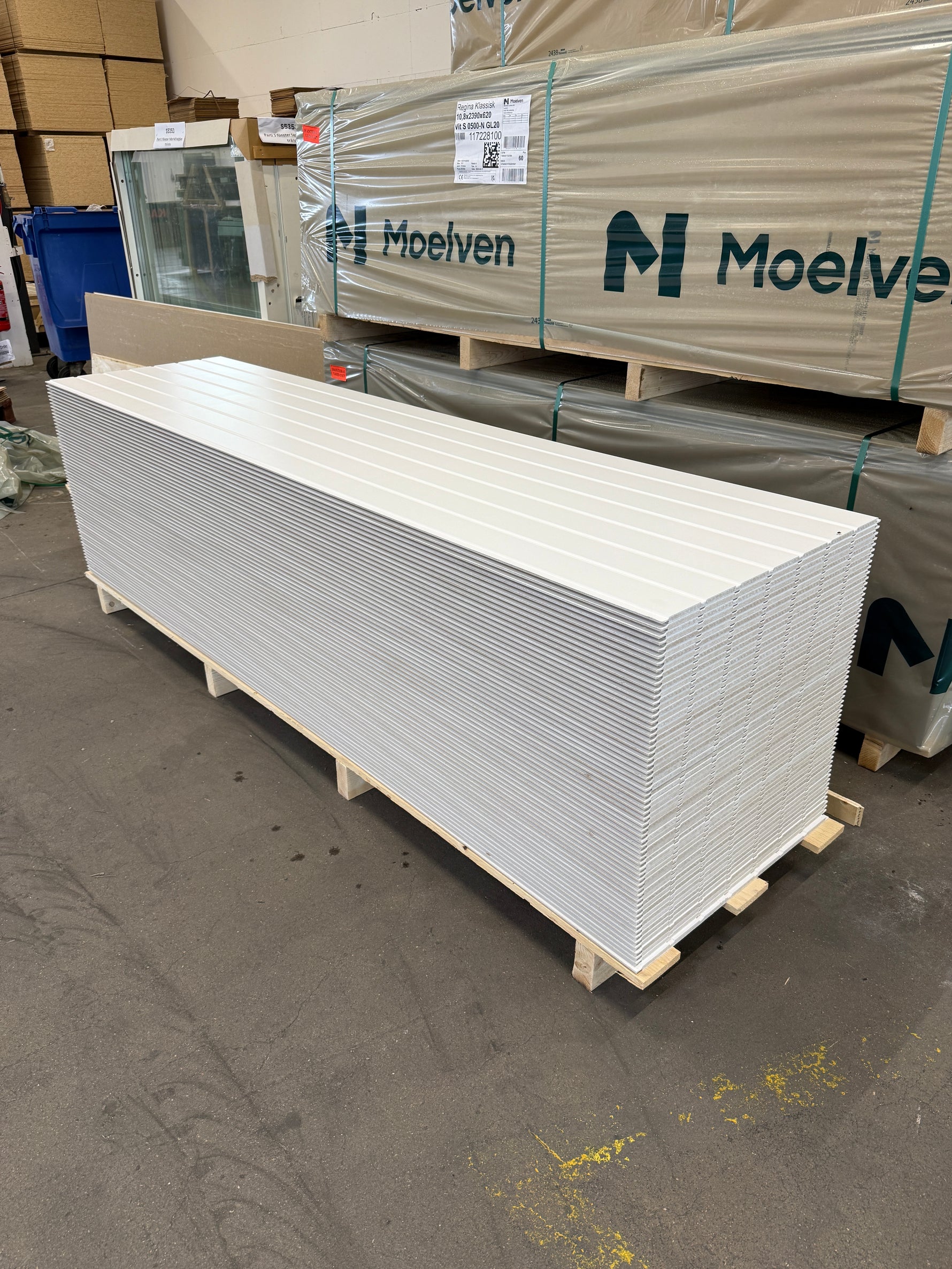 Panel Moelven Regina Klassisk vit