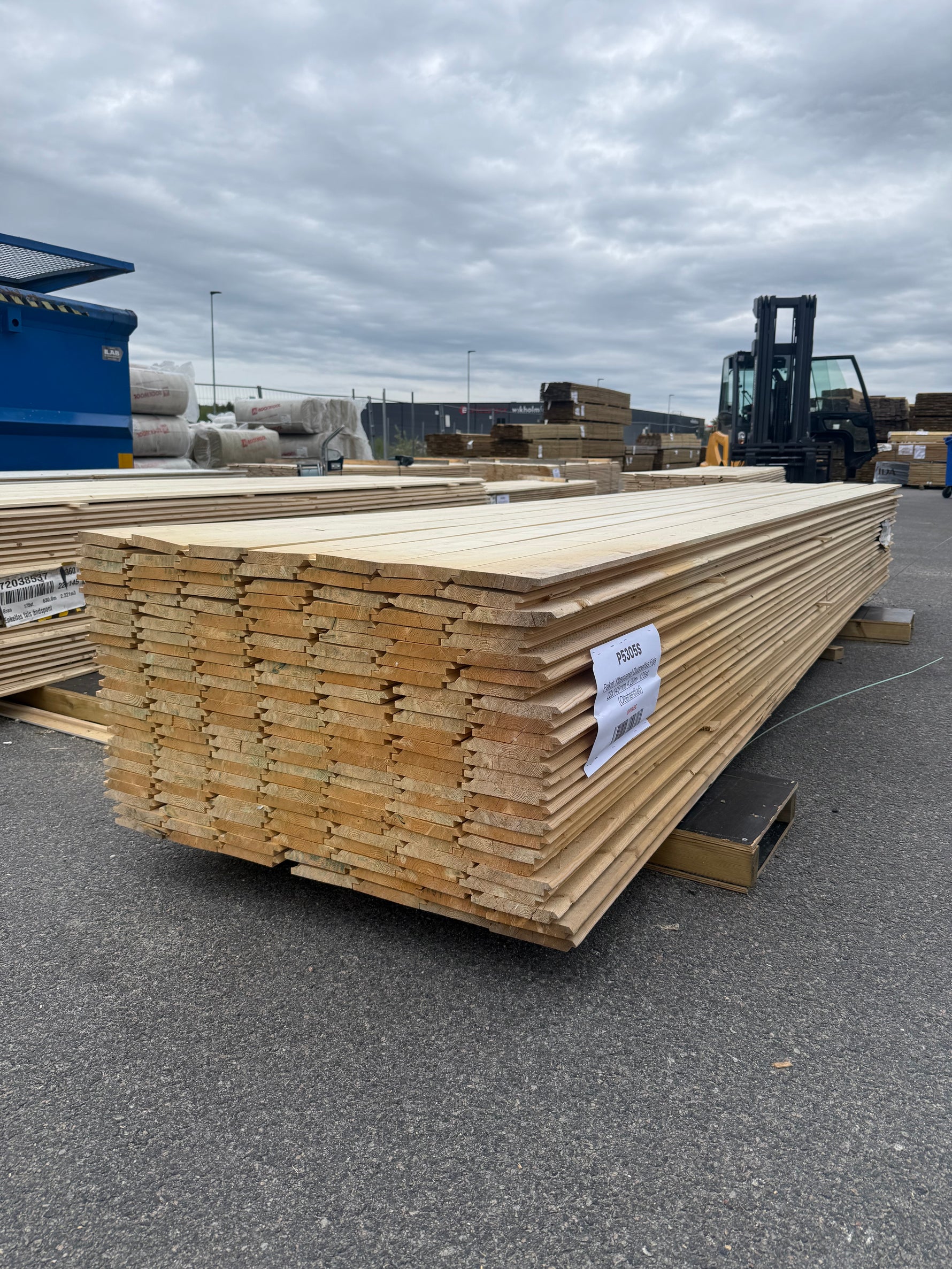 Paket Ytterpanel Dubbelfas Fals 22x145mm 4.20m- 175st (Obehandlad)